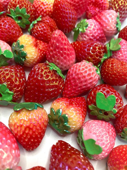 Acrylic beads Simulated strawberry DIY Beading 3D strawberry 20mm