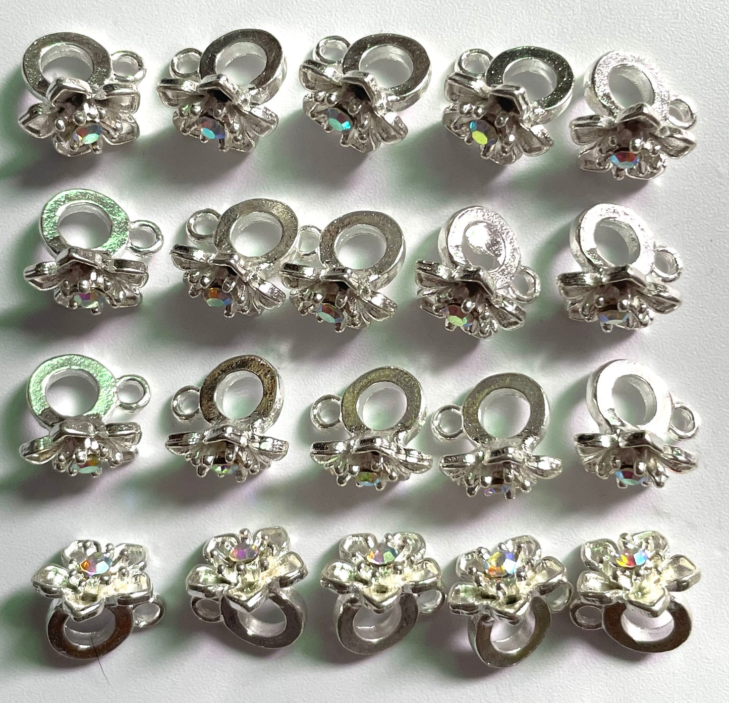Alloy Metal Flower Hanging accessory spacers Rhinestone Flower stamen Random Mix