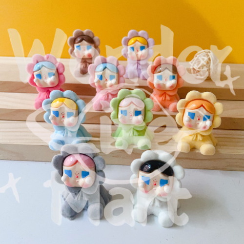 pen topper character figure Resin cartoon Solid flower crybaby Tabletop decoration Phone case pendant Topper Random Mix