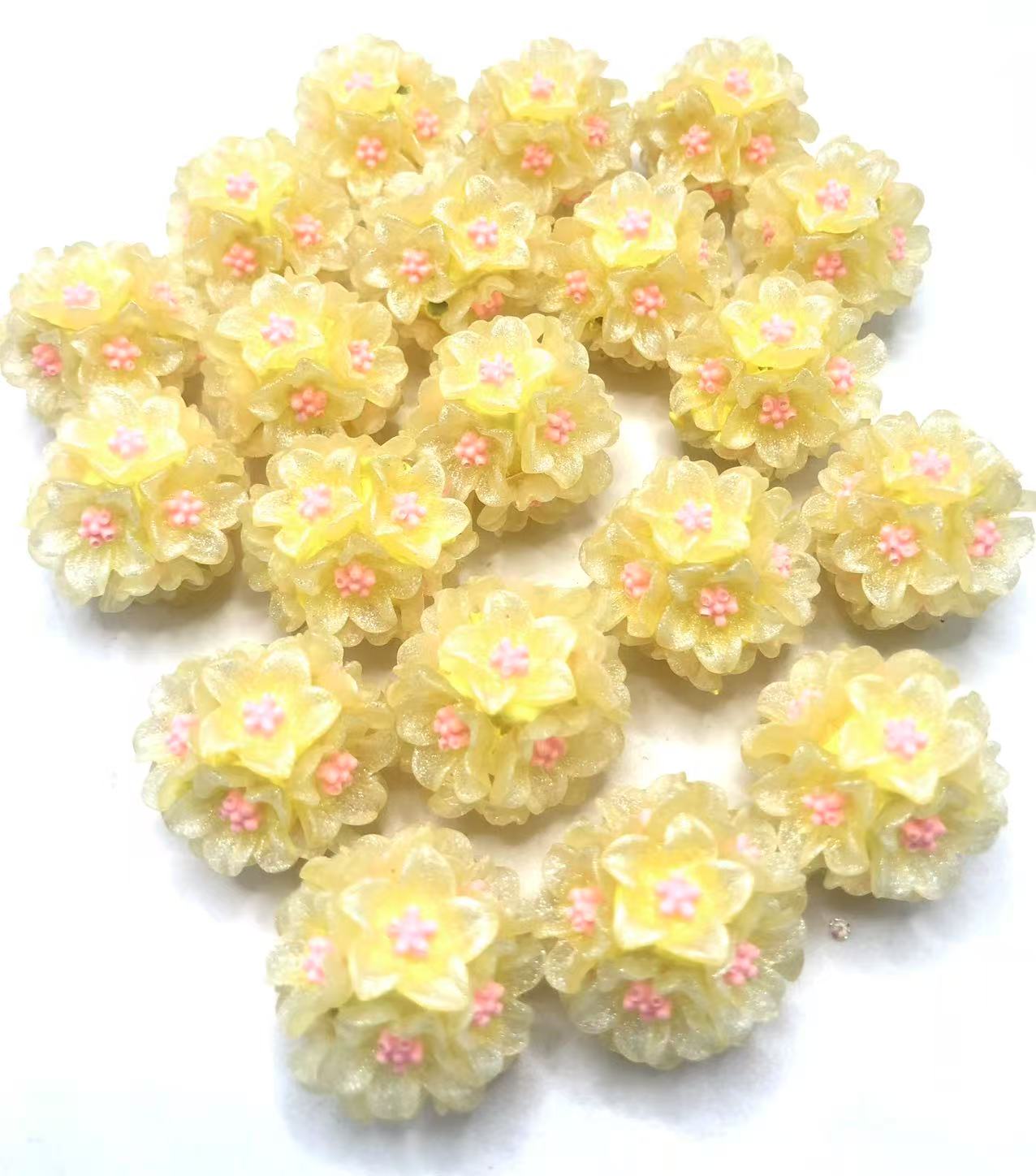 Flower beads Multicolored flower beads made of clay Clay beads Random Mix 24mm