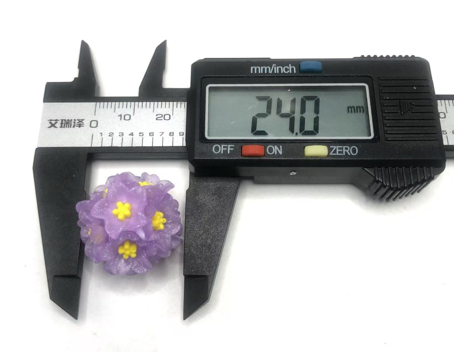 Flower beads Multicolored flower beads made of clay Clay beads Random Mix 24mm