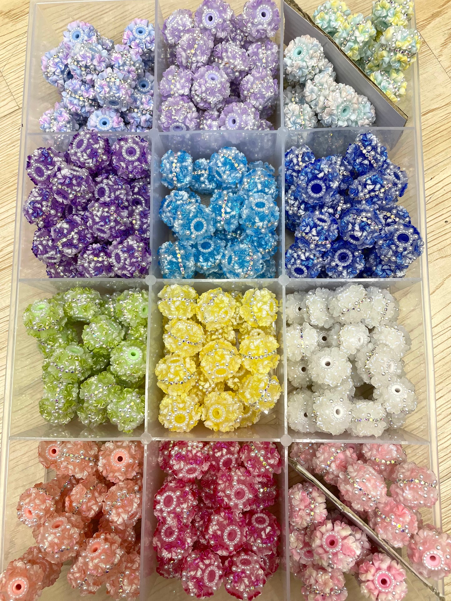 Flowe bead acrylic flower bead ornaments with pearl UV glitter on leaves rhiestone chain diy bead beadable bead random mix color