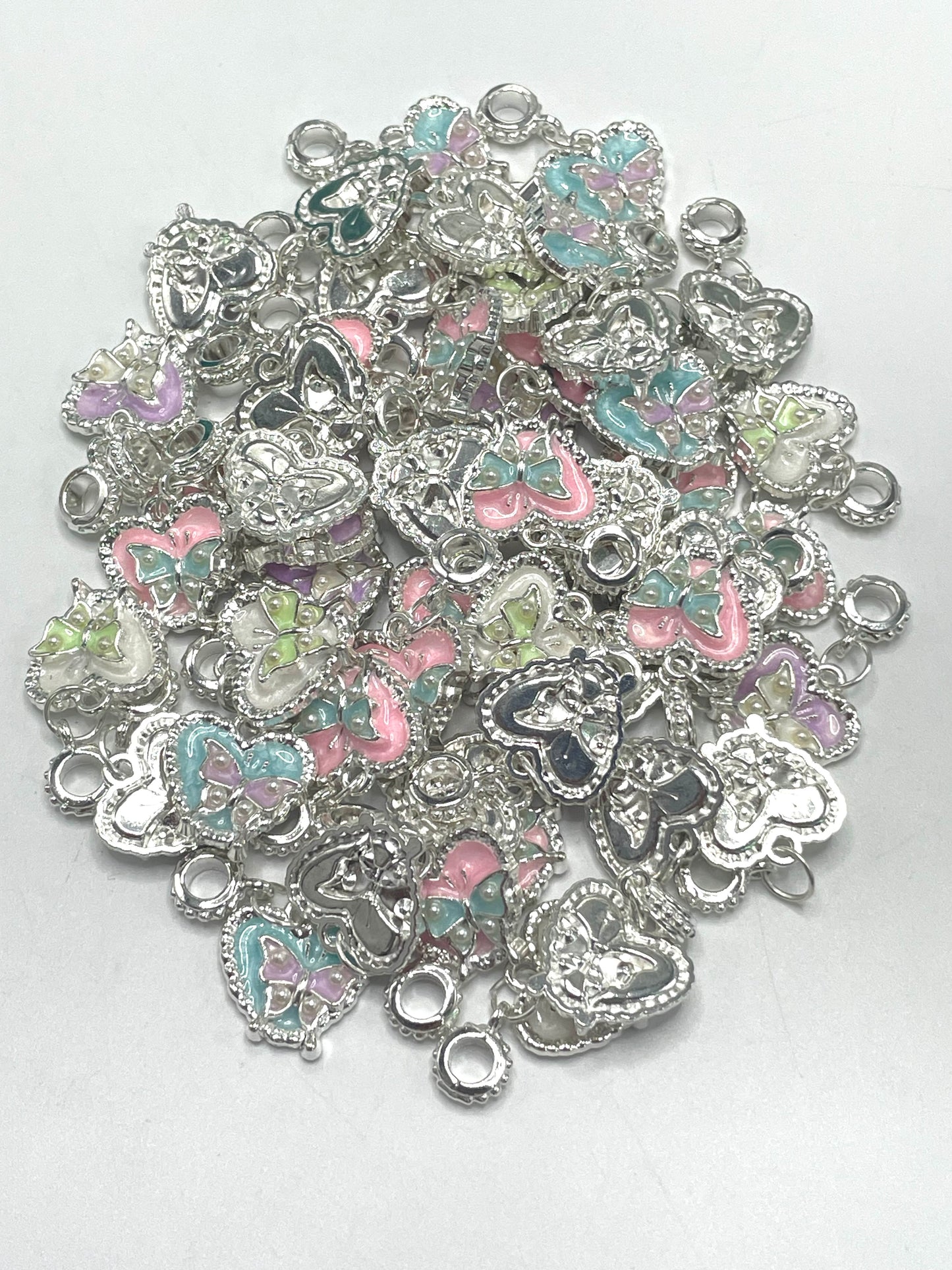 Metal alloy charm Starfish Heart Four-leaf clover Butterfly Precious pendant With a clasp Colorful Rhinestone