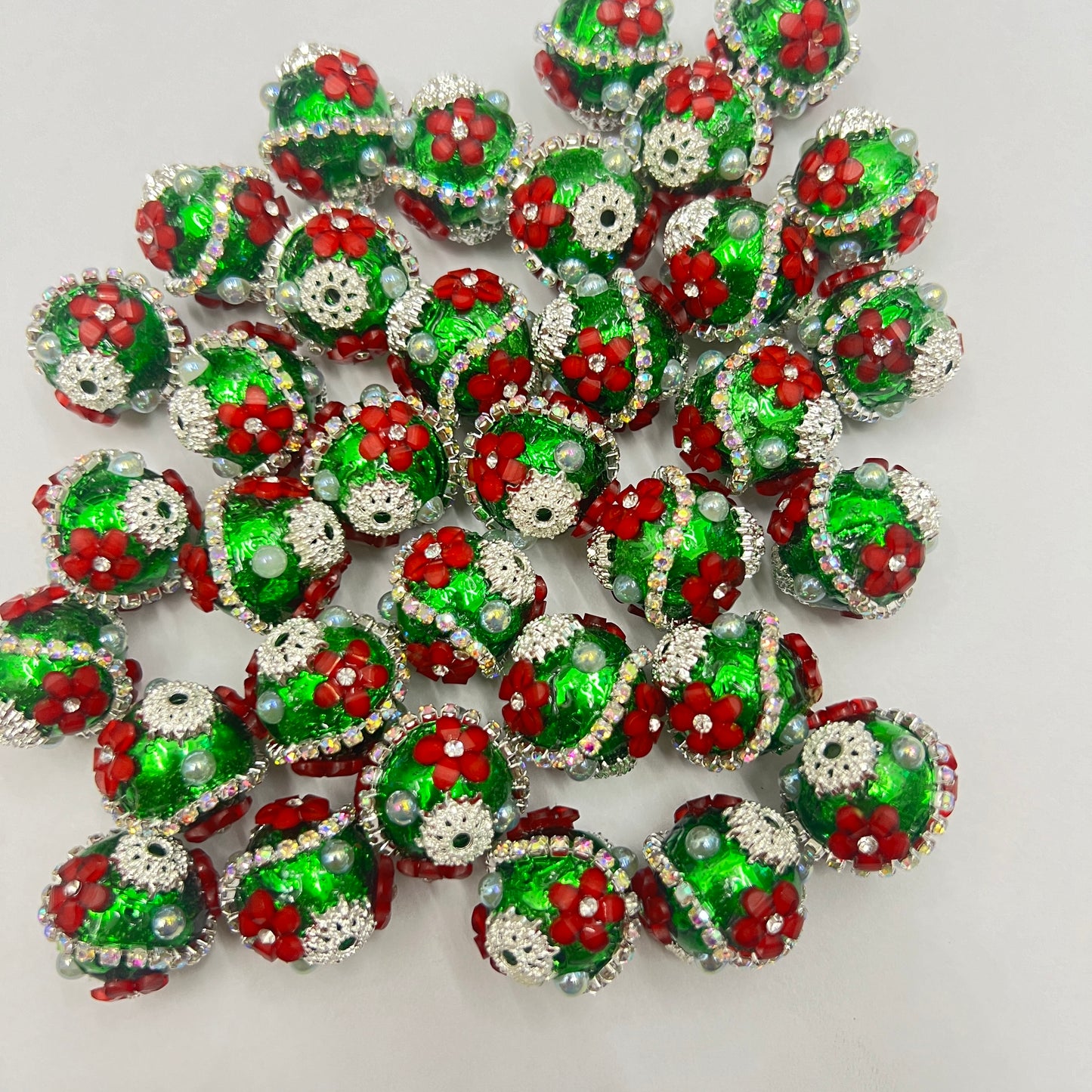 Christmas flowers beads Xmas beads 3D flower beads with pearl and wave chain