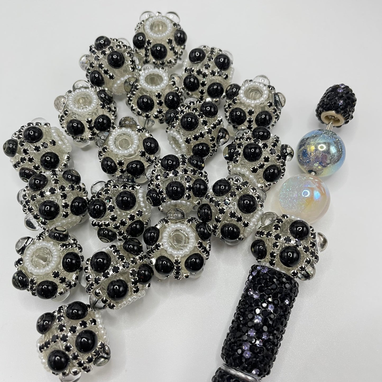 Bubble bead with chain fancy beads