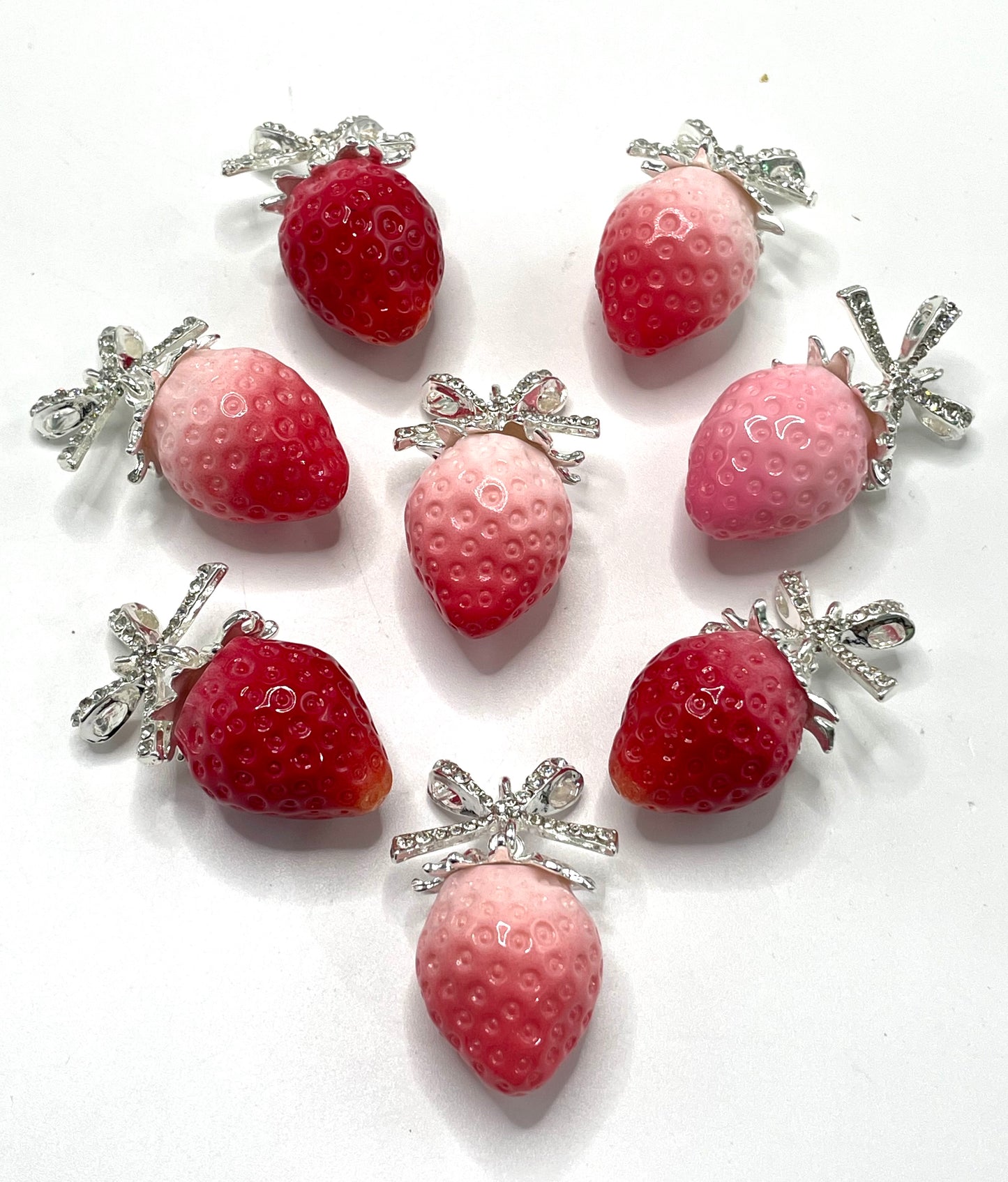Acrylic Strawberry Pendant Metal bow DIY decorations Random Mix 21mm