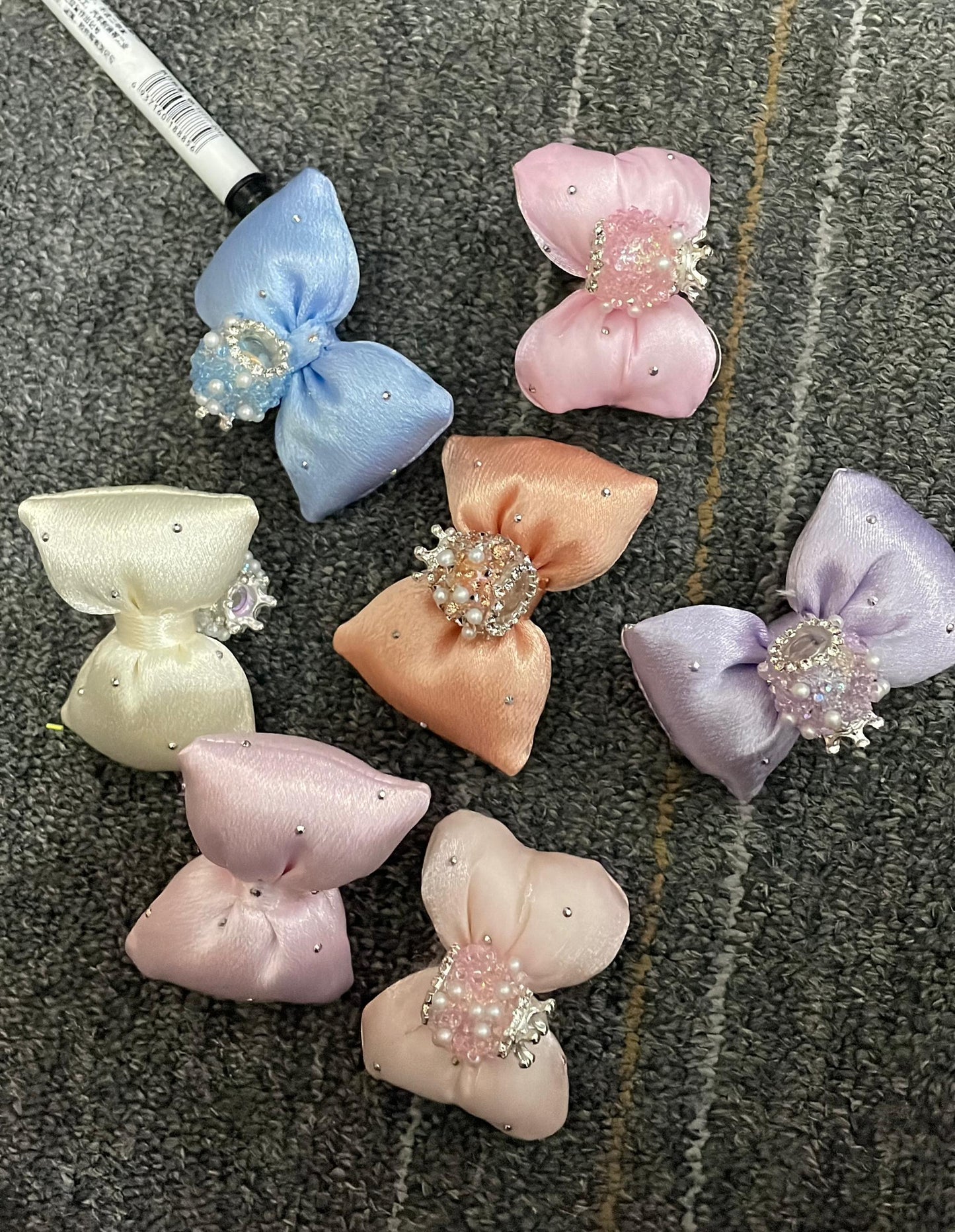 textile fabrica with crown bead fancy bead silk bow pillow fancy bead craft with crown organza silk finishing bow ,ornament with pearl and sugar stone, delicate handcraft ,randon mix color