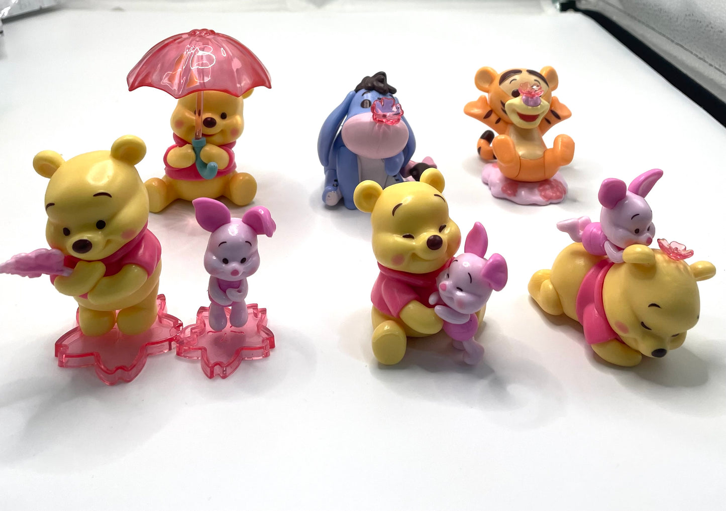 not authentic ones not genuine ones Sakura Winnie Pooh topper pen topper figure character