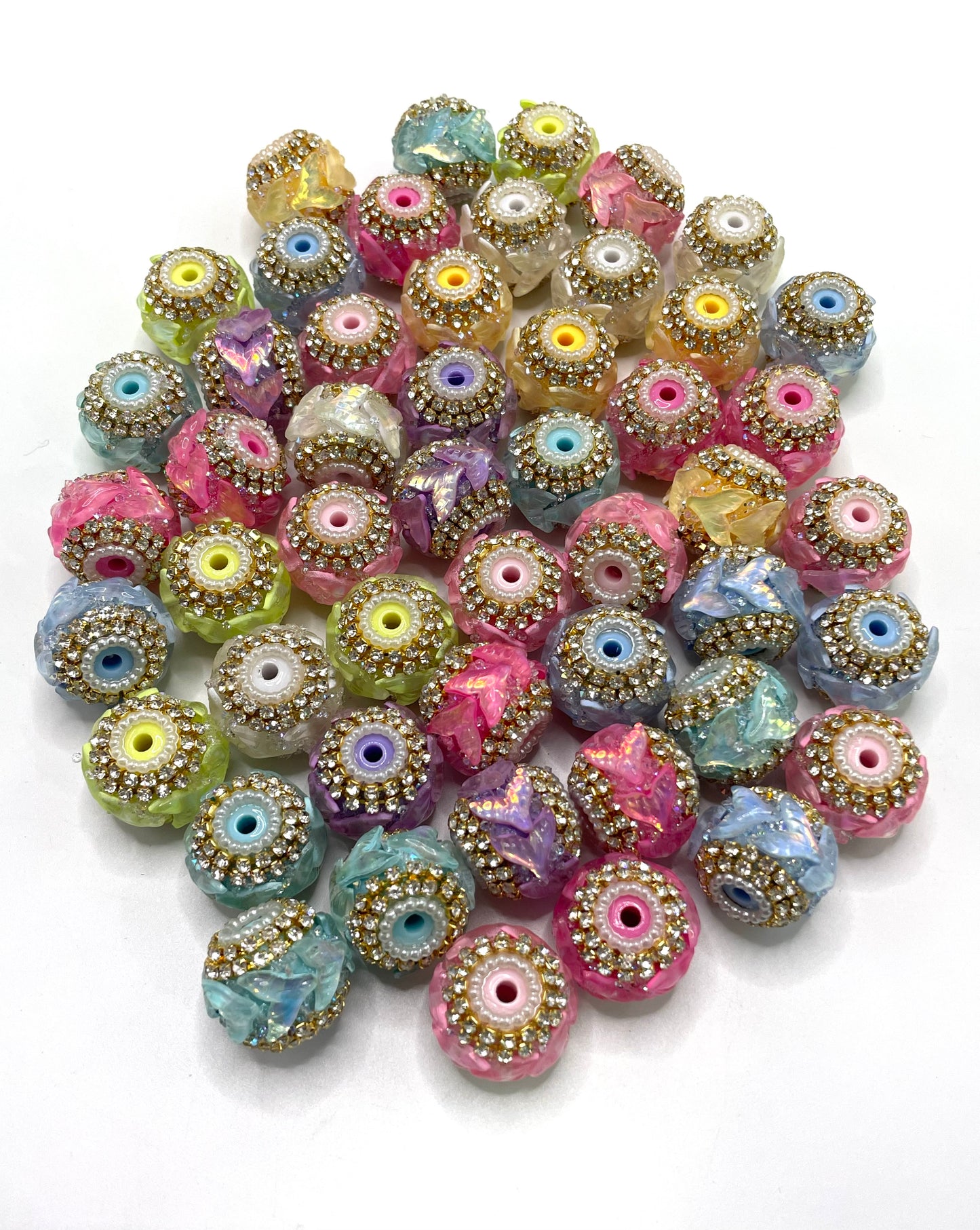 Fancy Beads Chain and pearl gasket Golden Chain Mermaid tail Random Mix