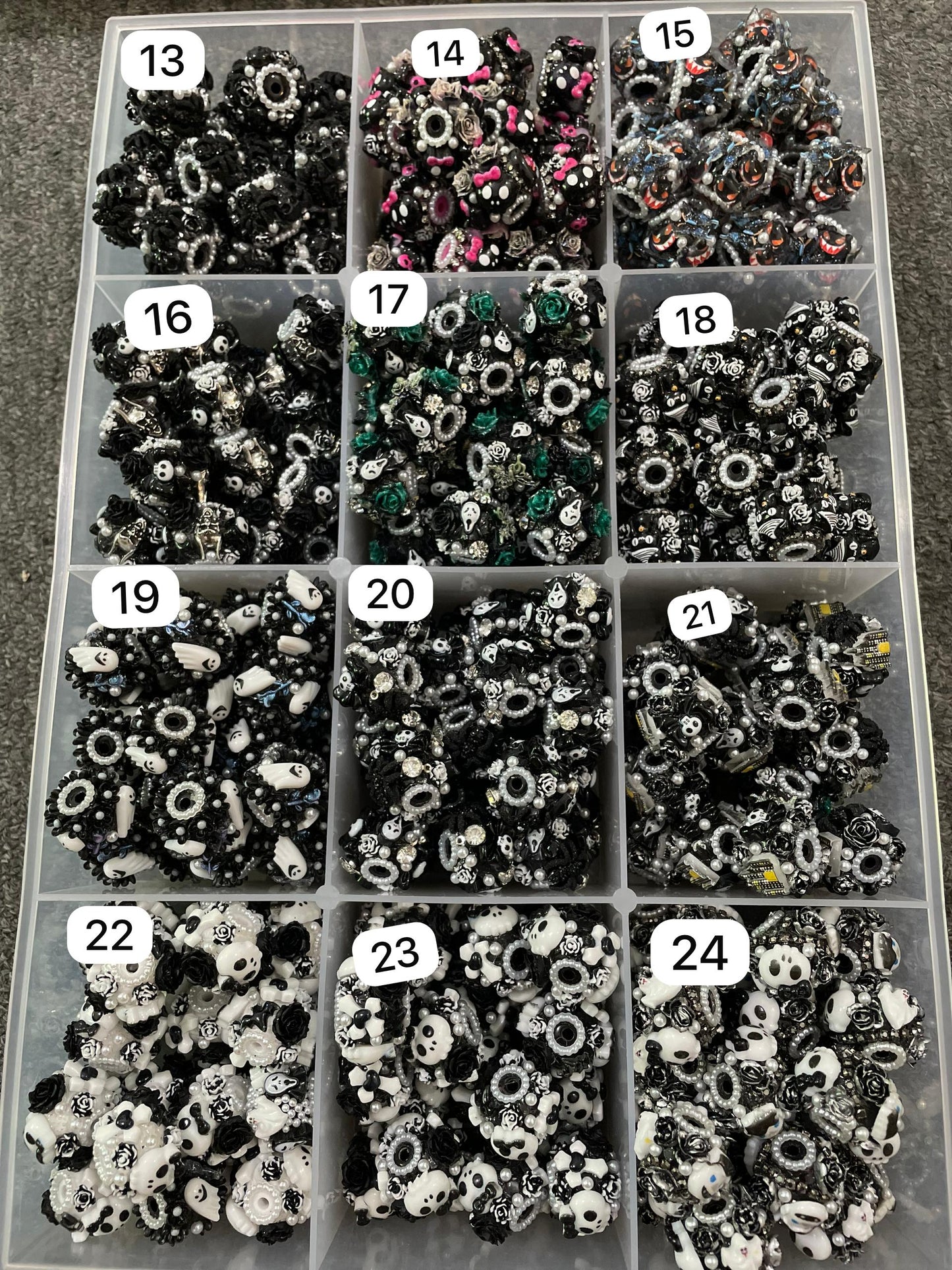 acrylic base bead halloween fancy bead ornaments with skull ghost pumpkin ,random mix color