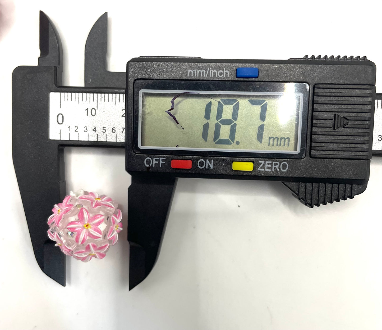 Diy Clay flower bead ornaments with rhinestone pink color