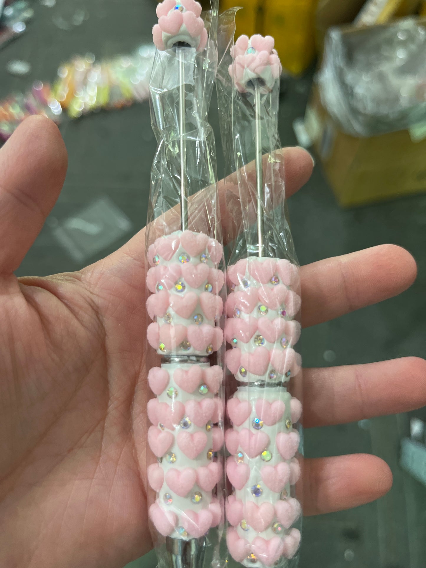 Beaded beadable fancy fuzzy flocked fancy moca rhinestone pens heart shape moca crystal rhinestone pens colored ,random mix