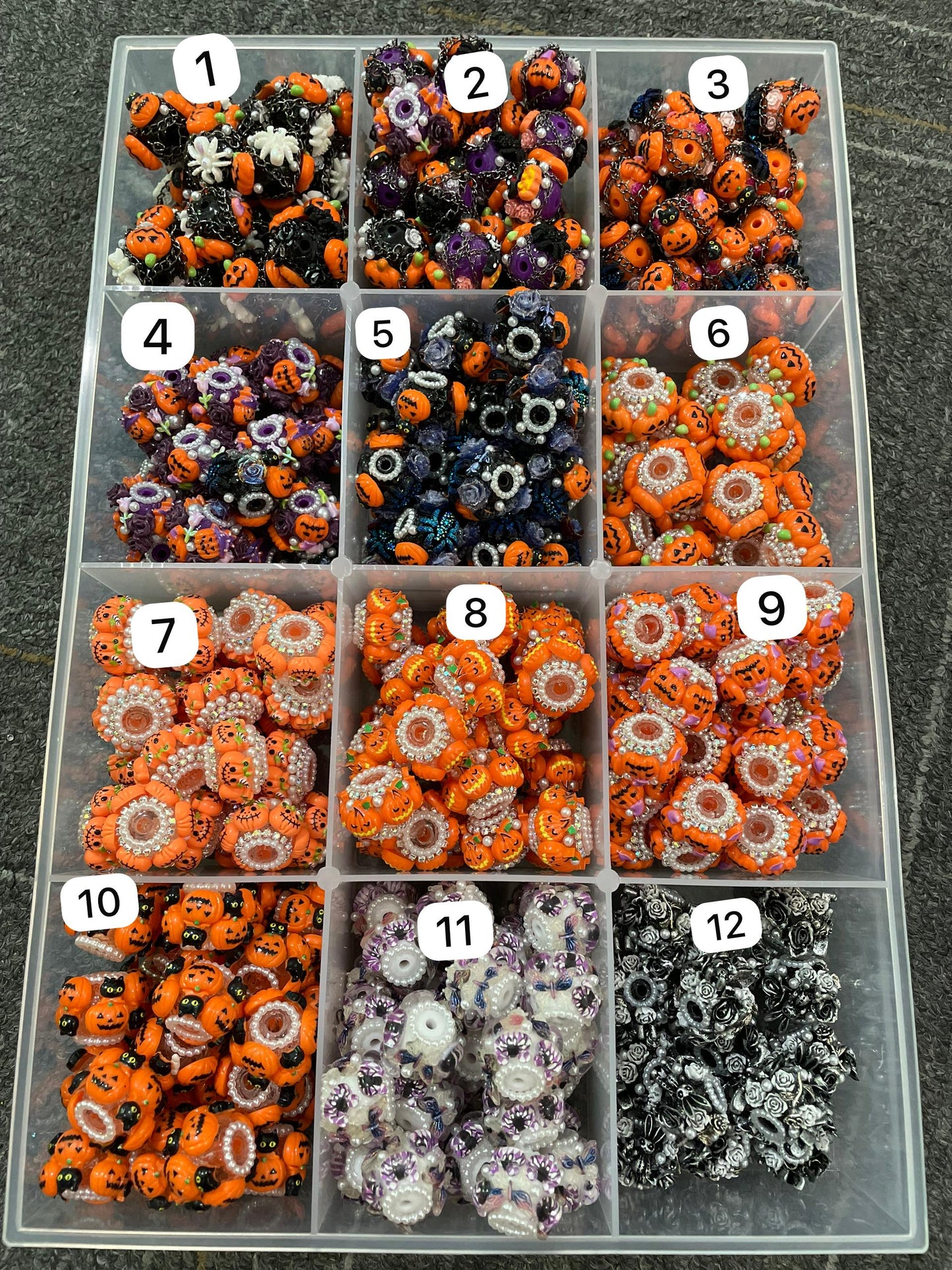 acrylic base bead halloween fancy bead ornaments with skull ghost pumpkin ,random mix color