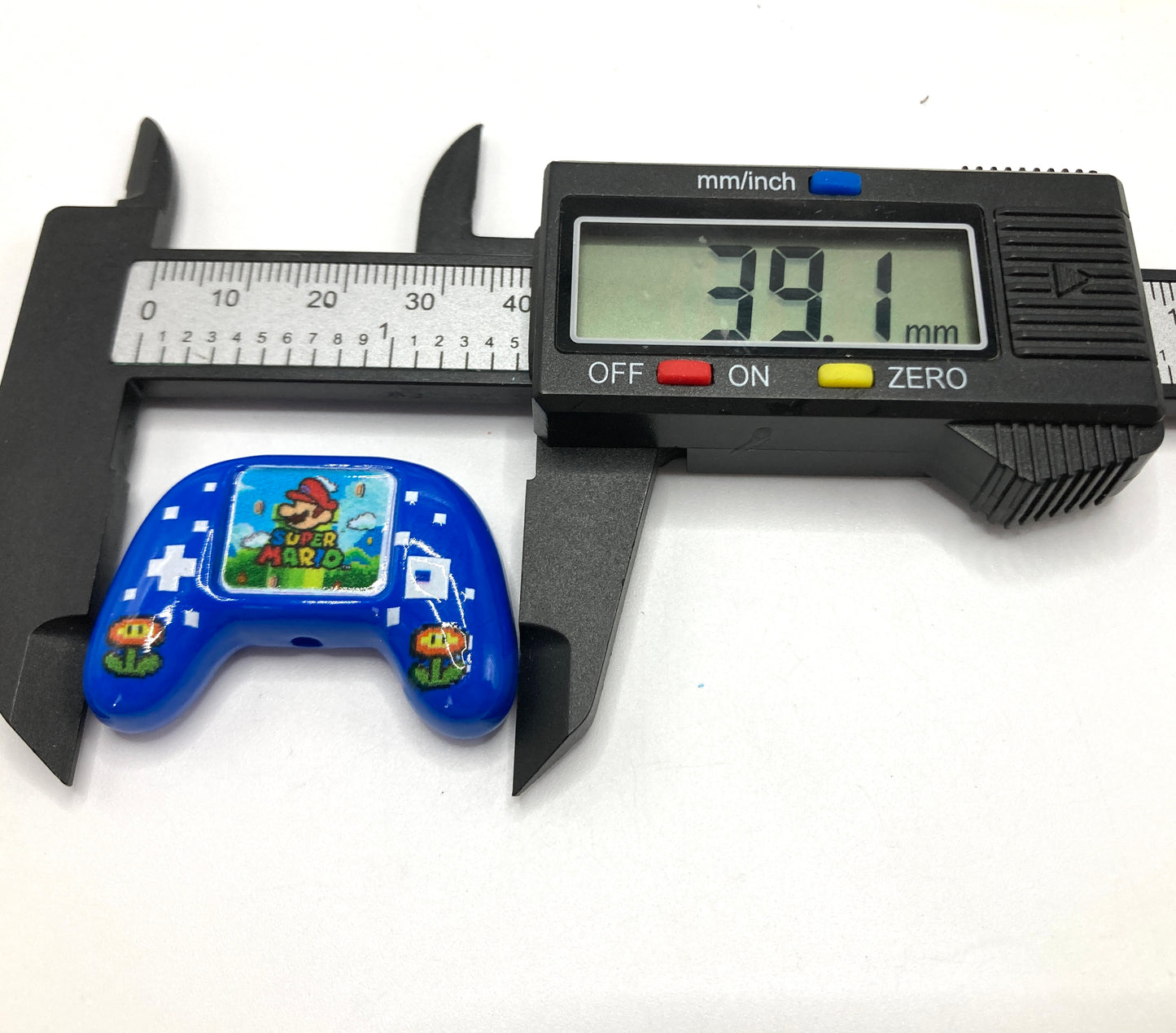Acrylic beads Sound game controller beads Super Mario 39mm Random Mix
