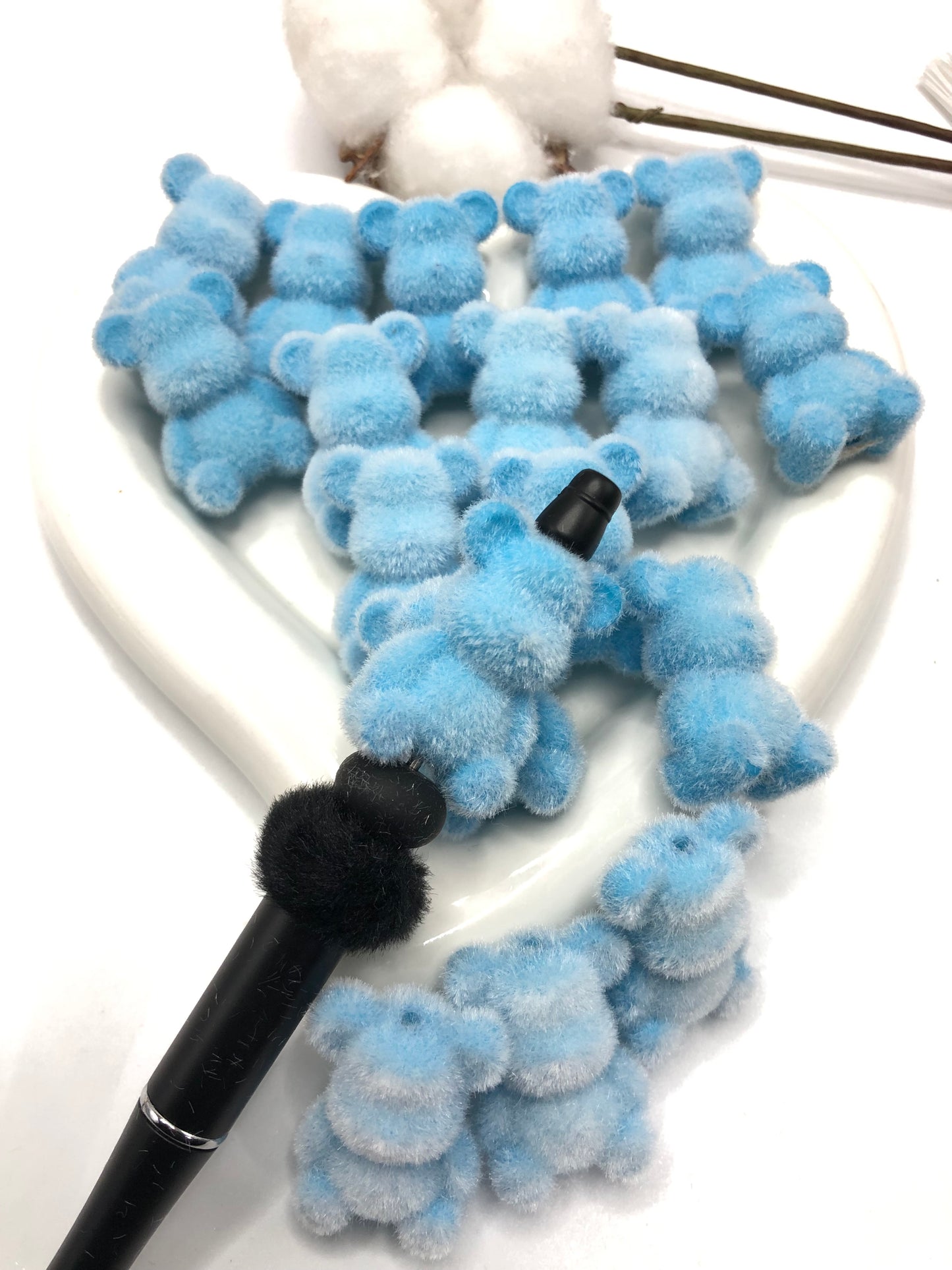 Fuzzy bead Tedd bear White and blue Fluffy bear 23mm