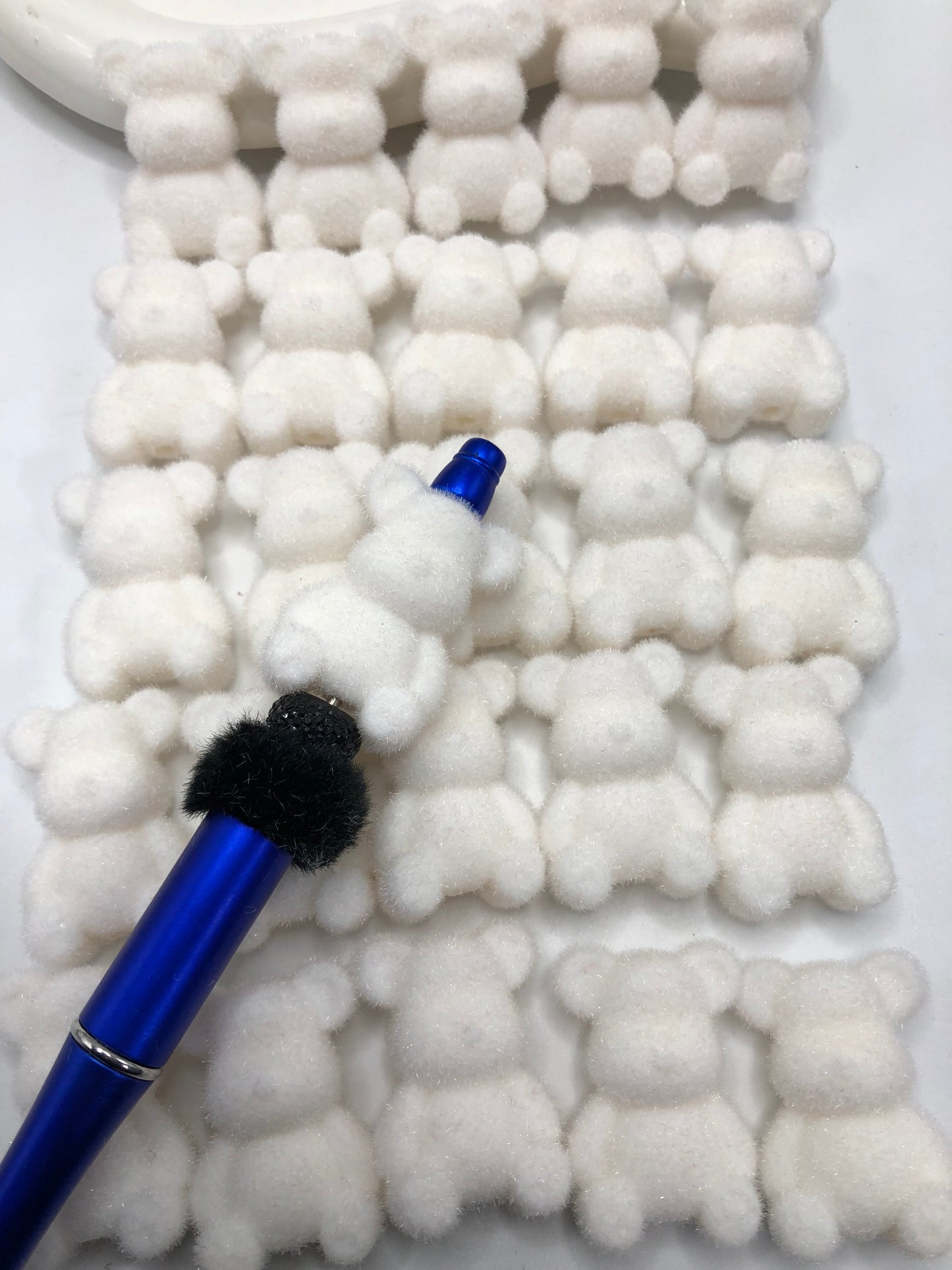 Fuzzy bead Tedd bear White and blue Fluffy bear 23mm