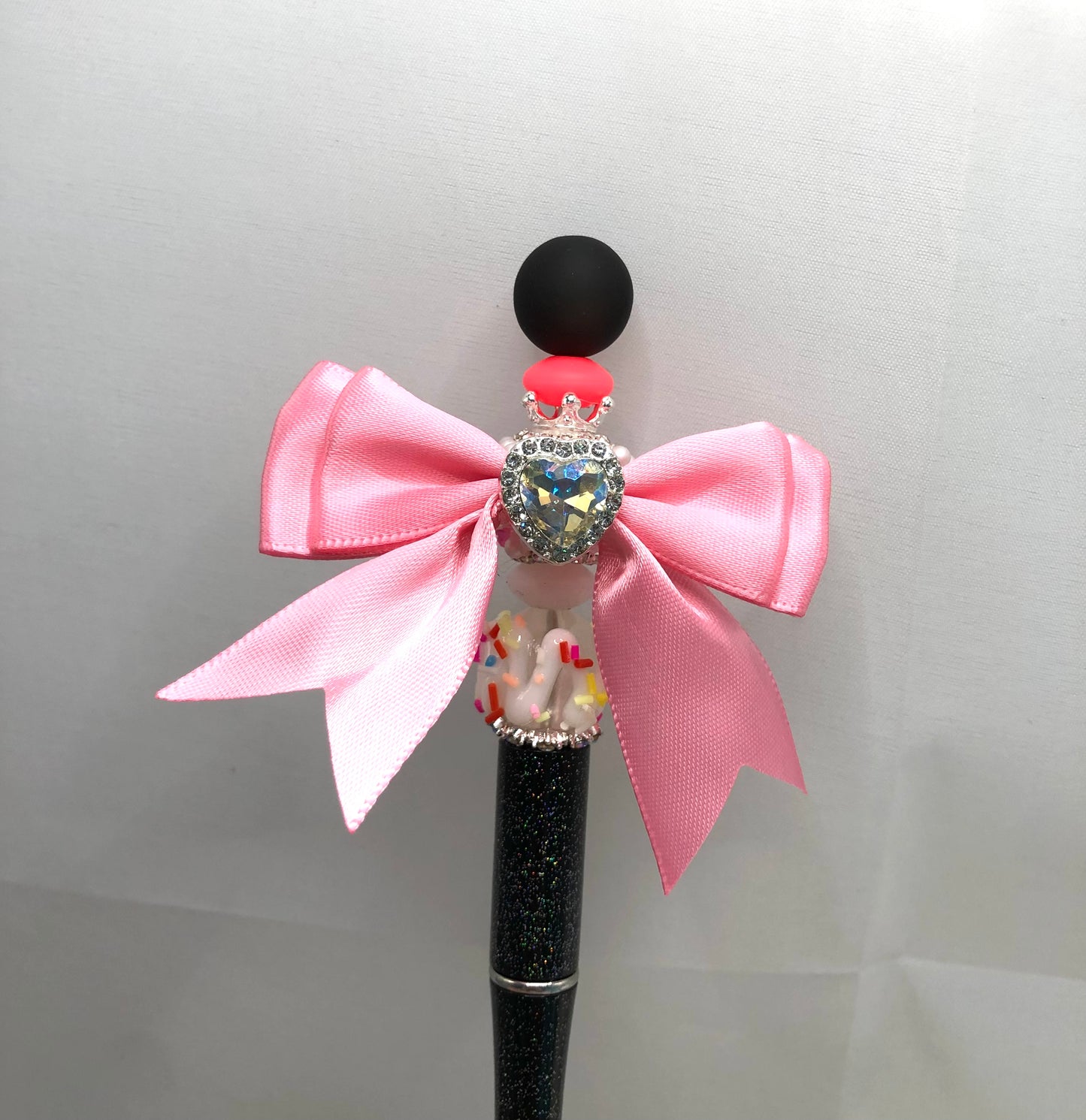 textile fabrica bow with crown bead fancy bead craft with crown ornament with bow satin ribbon knot,ornament with pearl and sugar stone, delicate handcraft ,randon mix color