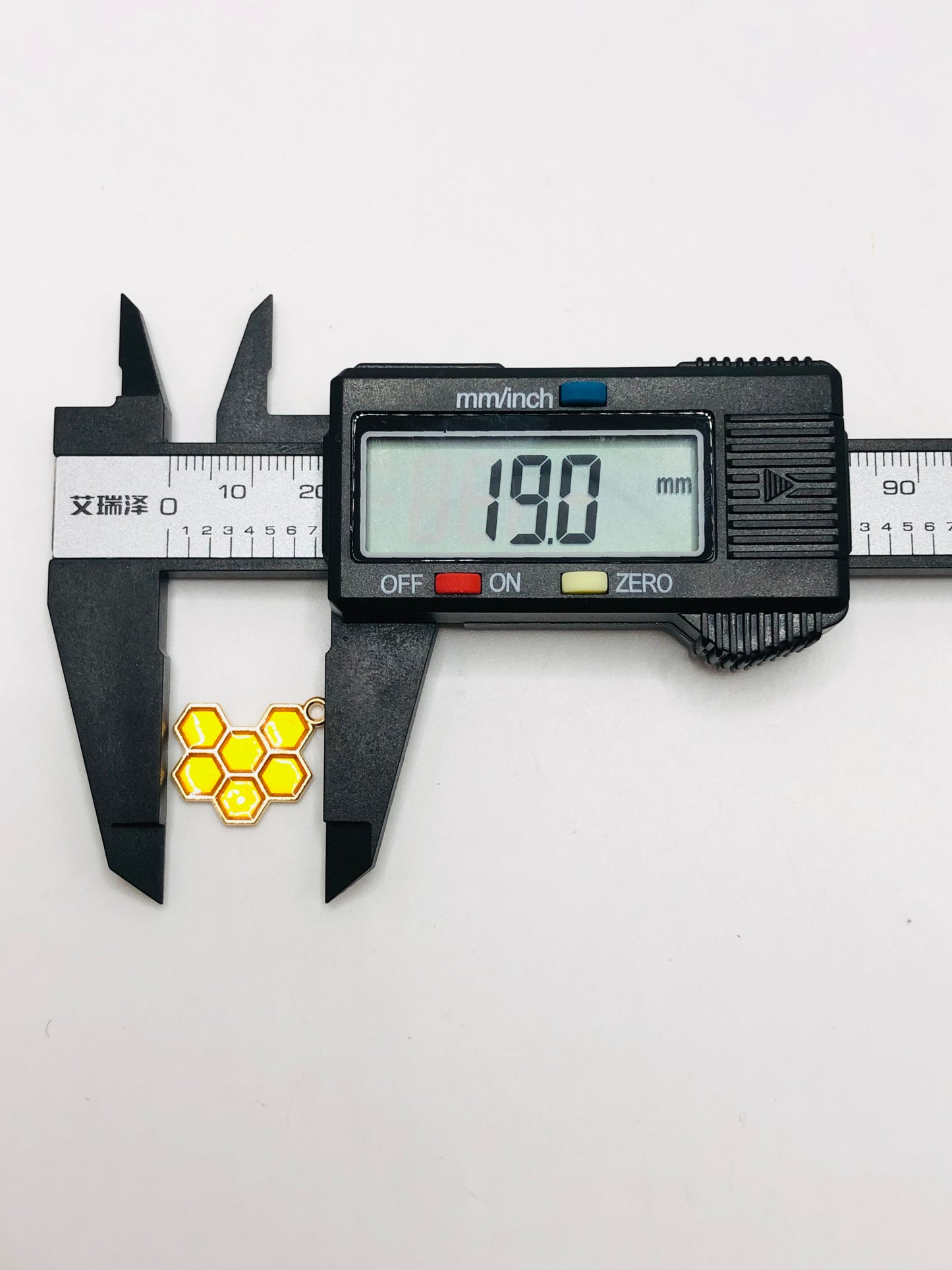 metal Honeycomb Metal honeycomb diy Charm Spacer accessories 19mm