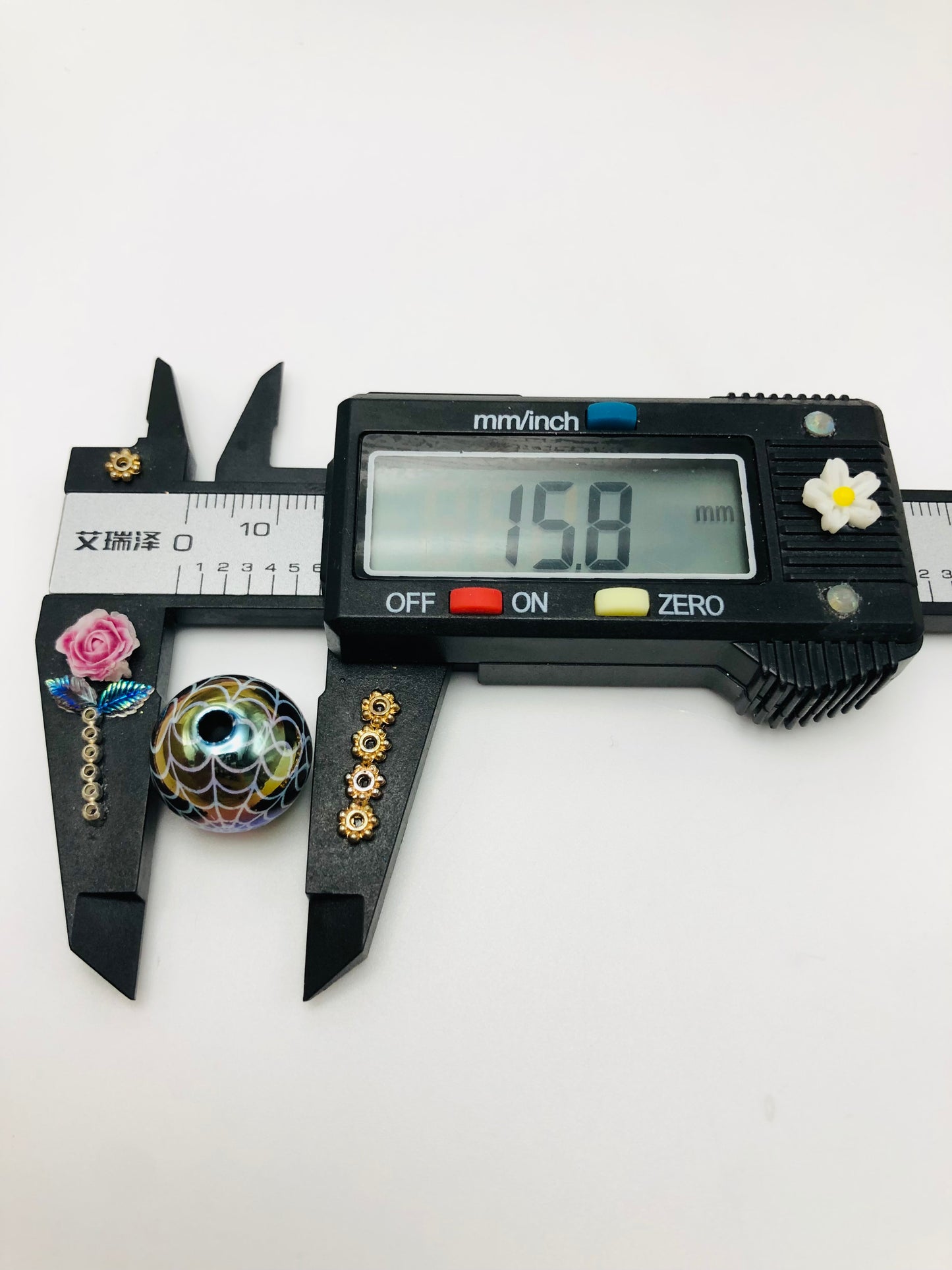 Acrylic Spider web acrylic beads Halloween series Random Mix 16mm