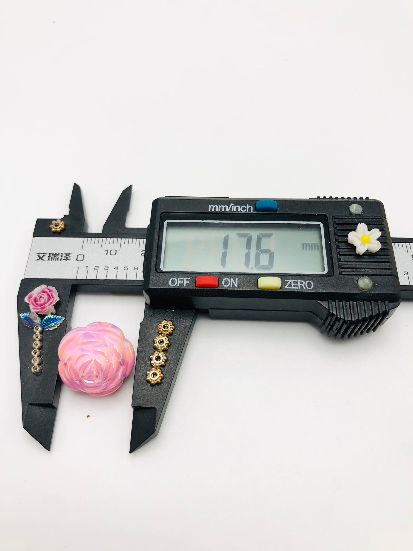 Rose bead Multicolor acrylic flower beads undertone uv 18mm Random Mix