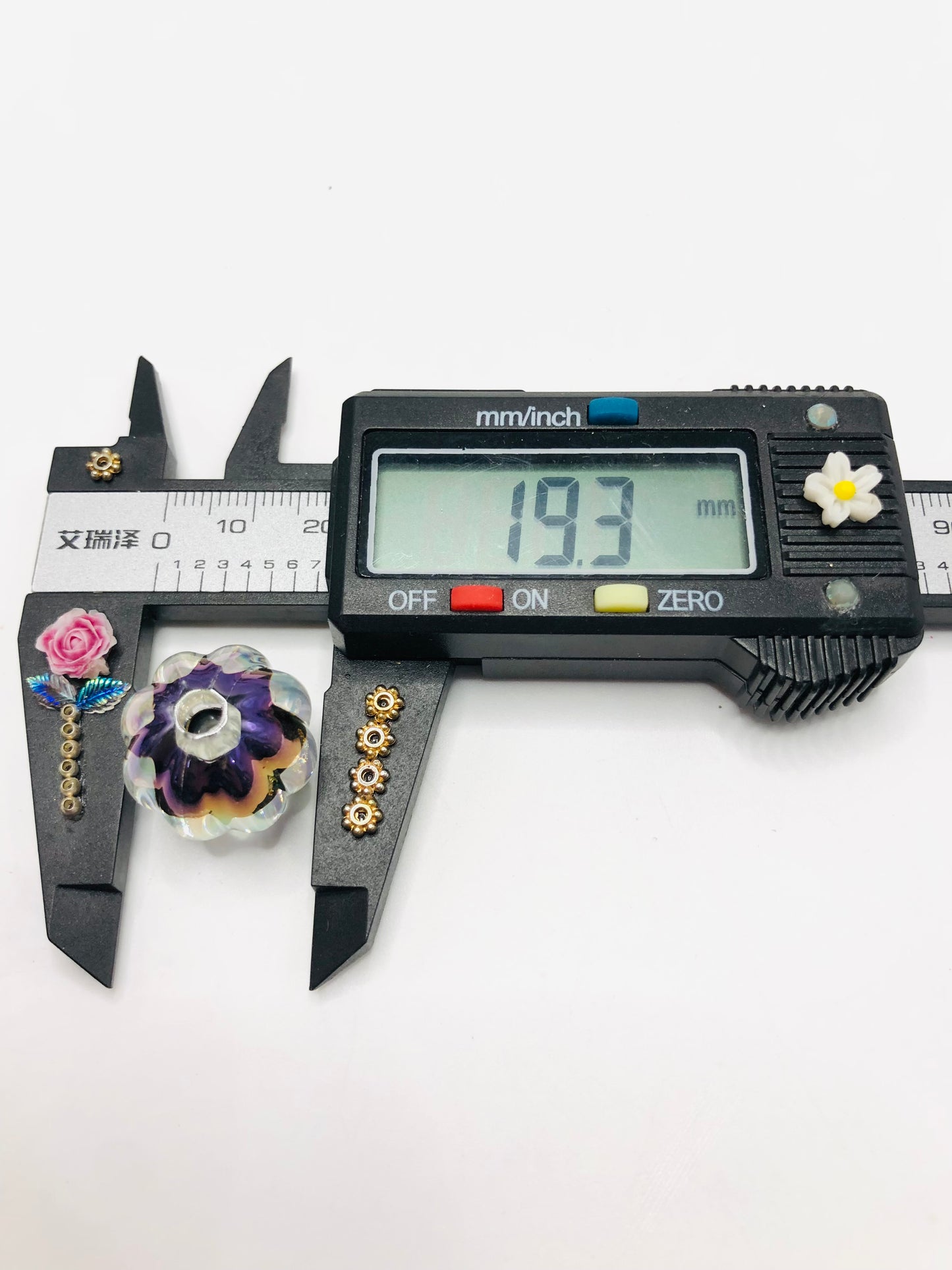 acrylic filled Sweet heart UV Pumpkin beads 20mm