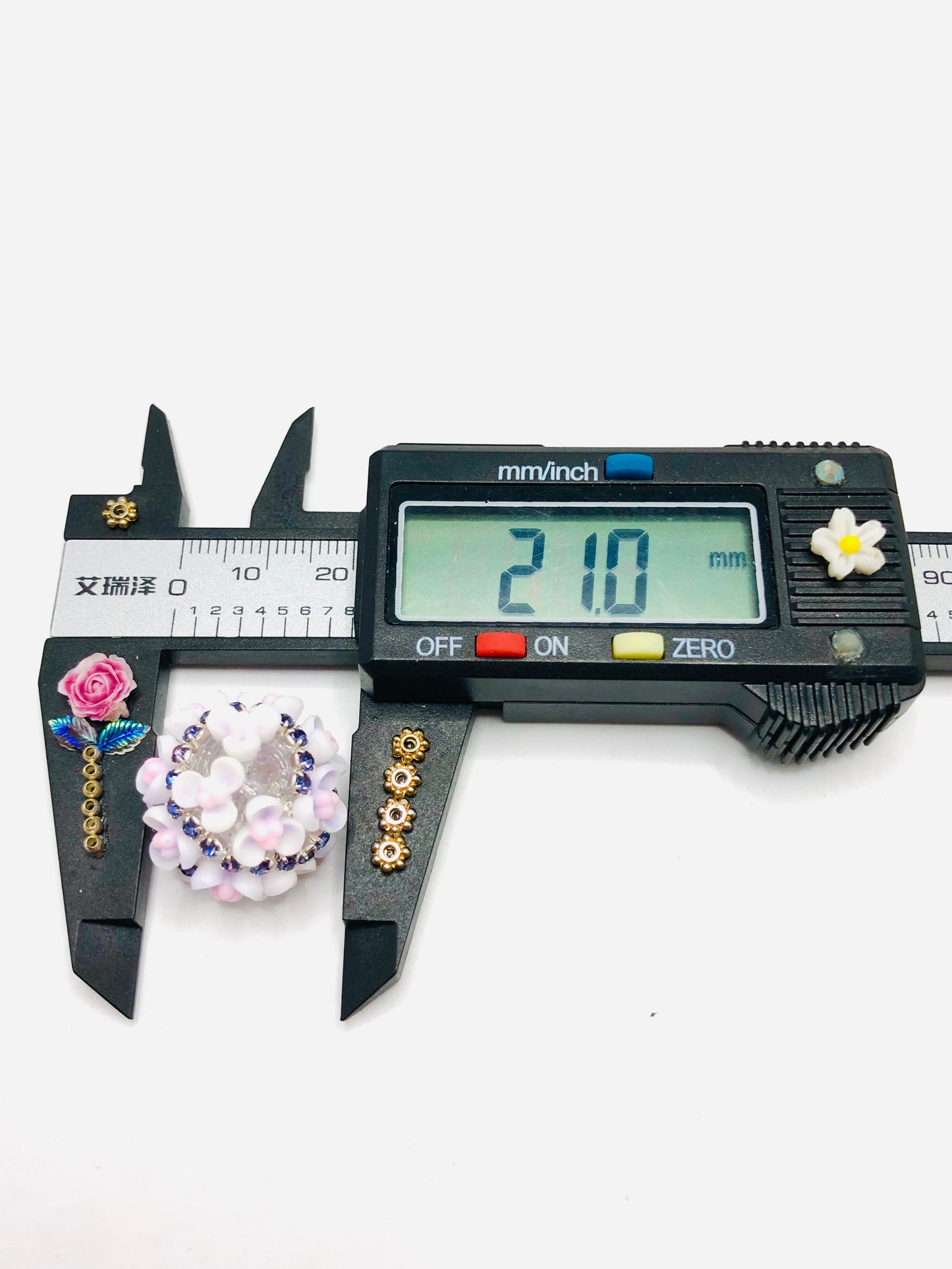 Flower bead Chain with Rhinestone lily Bead Translucent acrylic Floral beads Random Mix 21mm