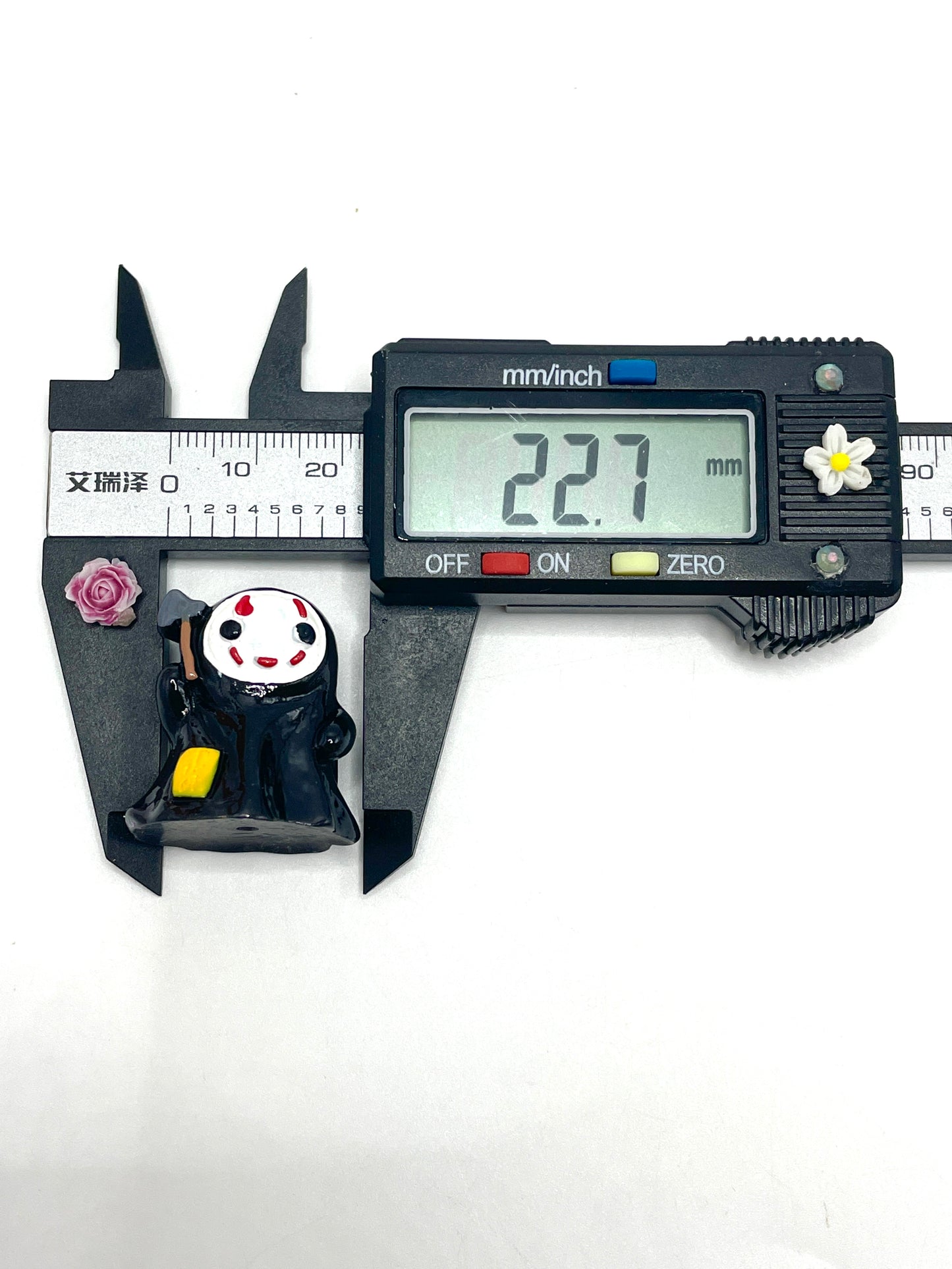 Halloween series A man with five faces Creative beaded beads 23mm