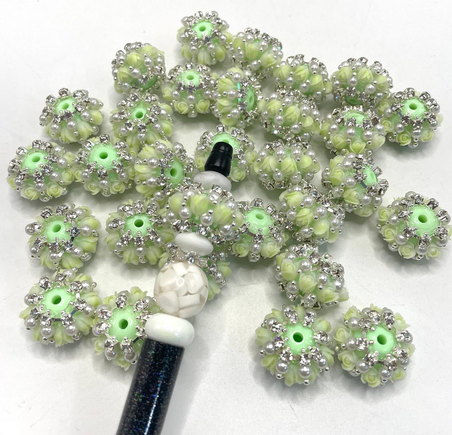fancy Flower tulip flower acrylic solid bead base ornament with tulip flower Chain rhinestone Pearl 24mm Random Mix