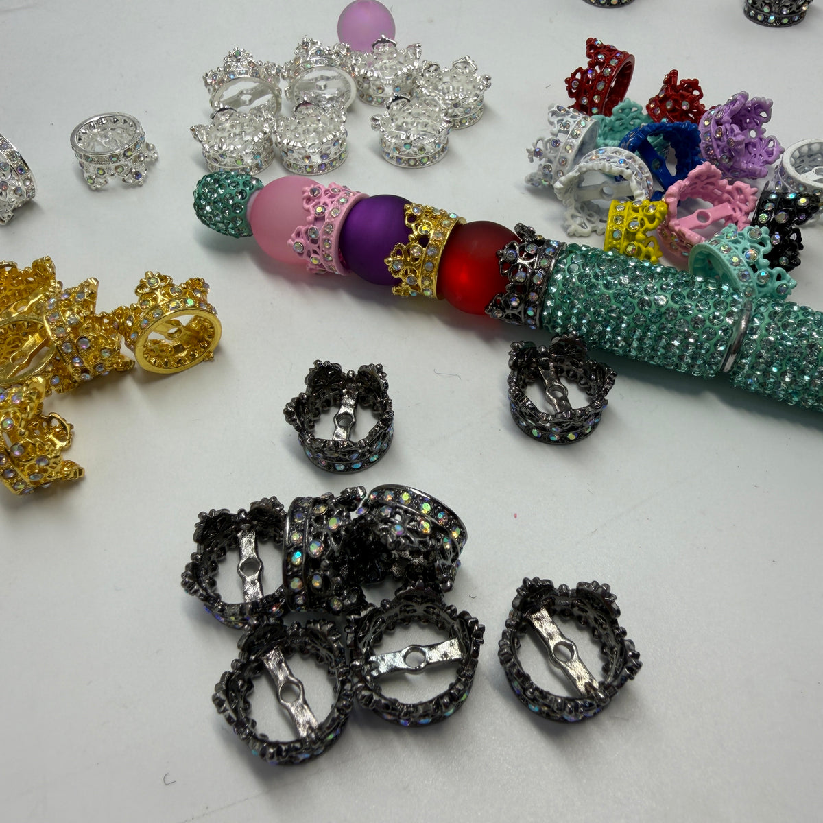 Crown space with rhinestone crown bead cap
