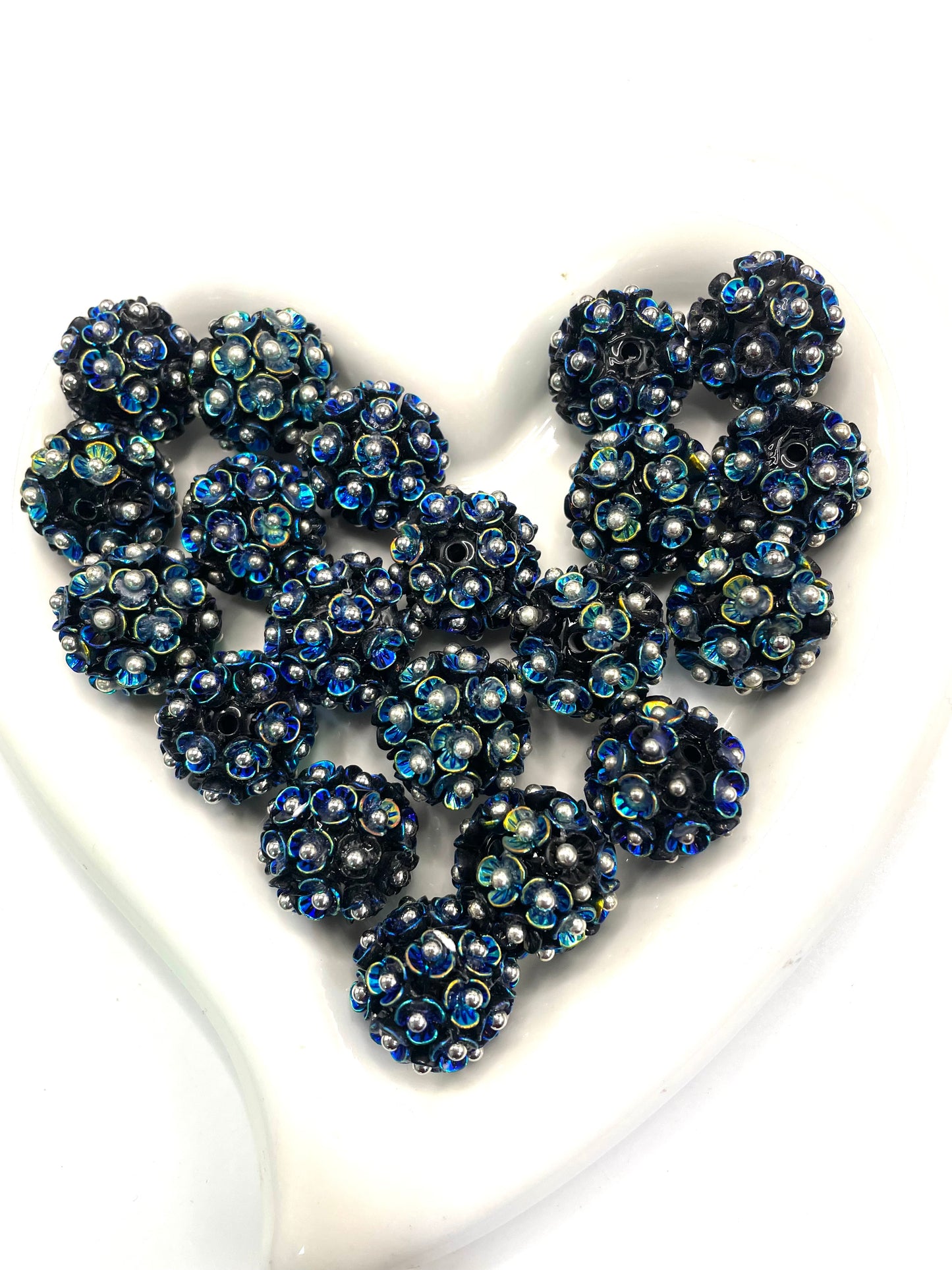 acrylic bead three petal flower bead Metallic pearl bead Fancy-546