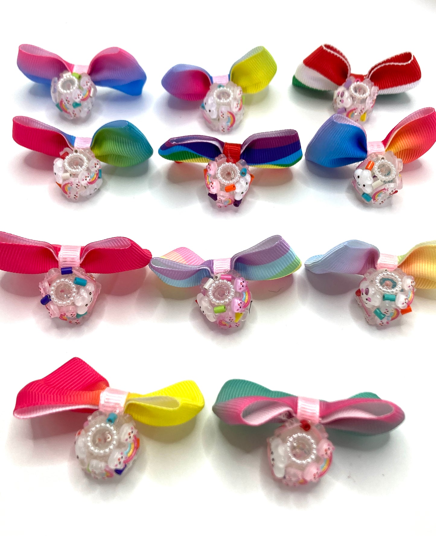 Webbing bow Colored ribbons Bows made of ribbons Rainbow Clouds Beads Beaded bow Random Mix