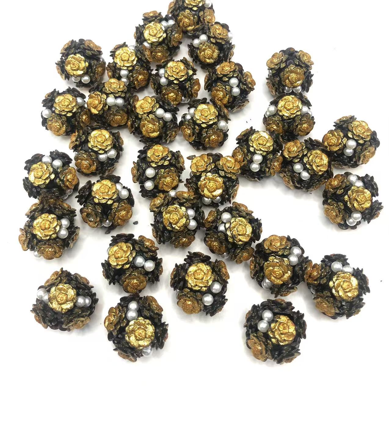 Clay beads Clay flower beads glitter Flowers and Pearls String beads Random Mix