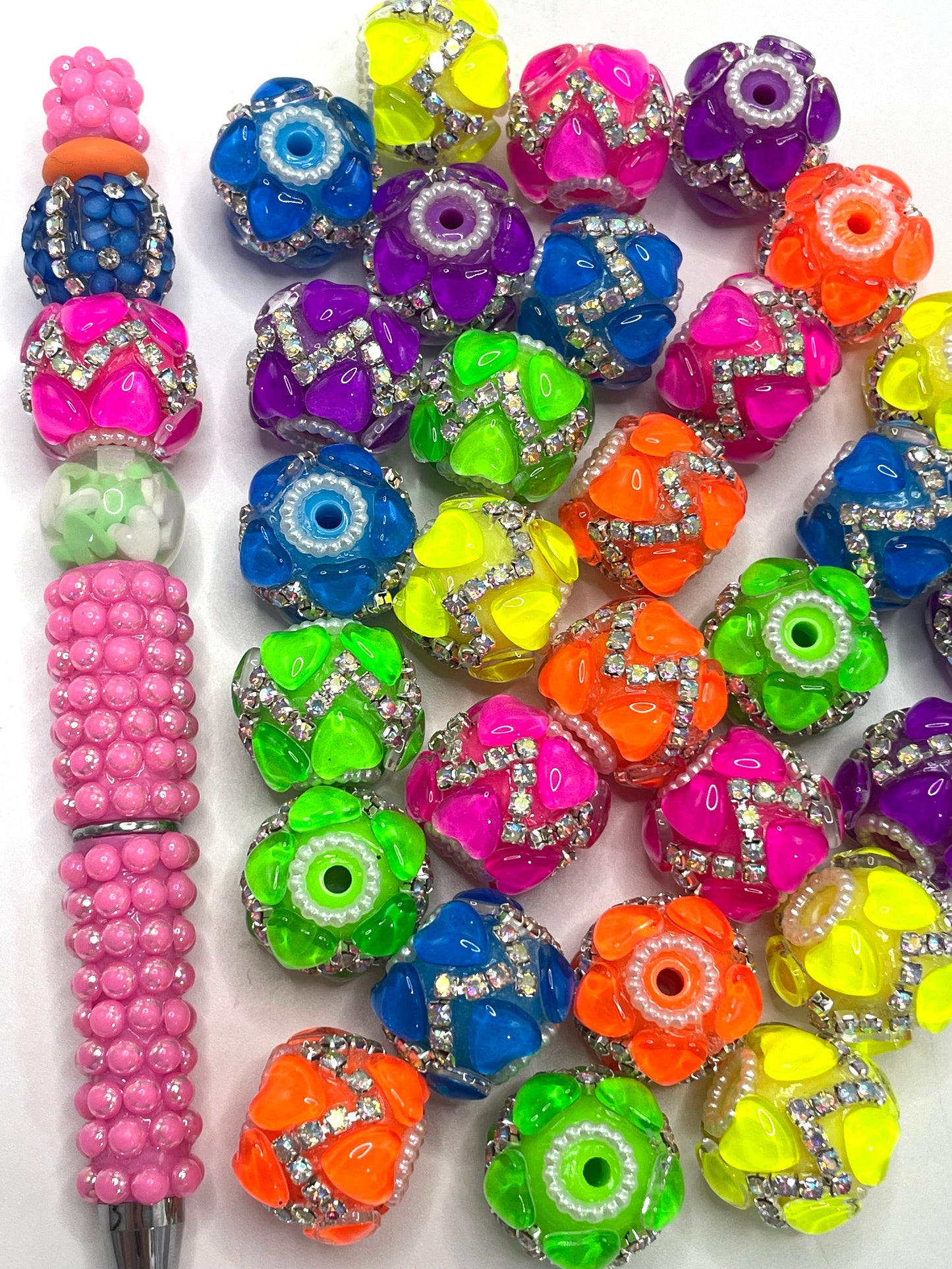 Neon bead heart beads zig chain fancy beadv Random Mix