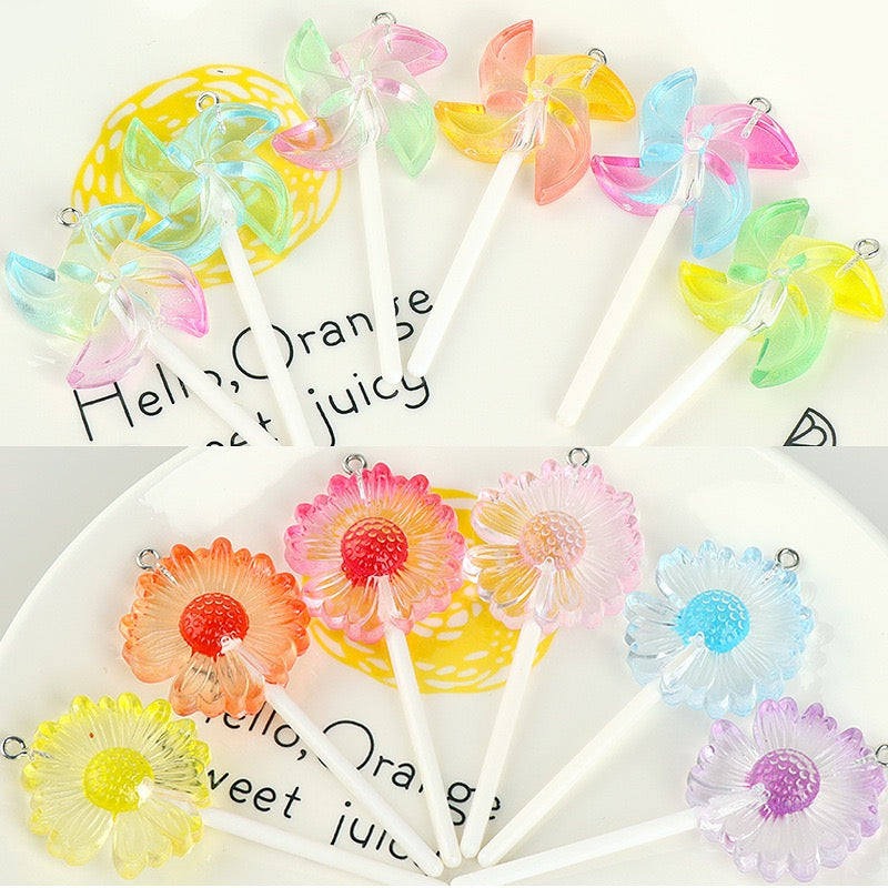Hot selling colorful windmil seashell star heart rainbow bear sun flower candy lollipop charm pendant