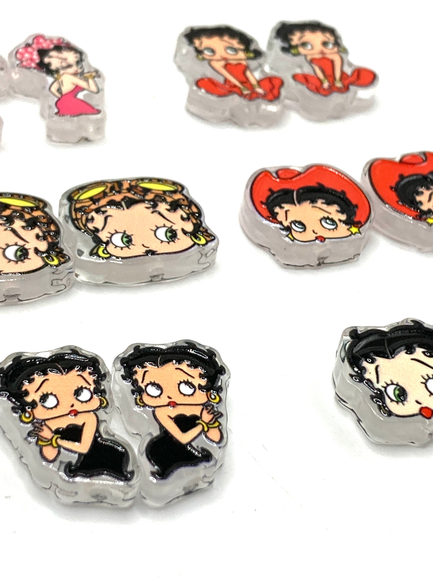 Betty Acrylic bead string Sexily attractive woman Random Mix