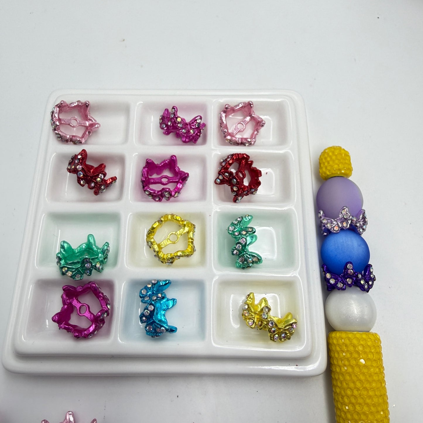 Butterfly bead cap colorful bead cap with rhinestone random mixed