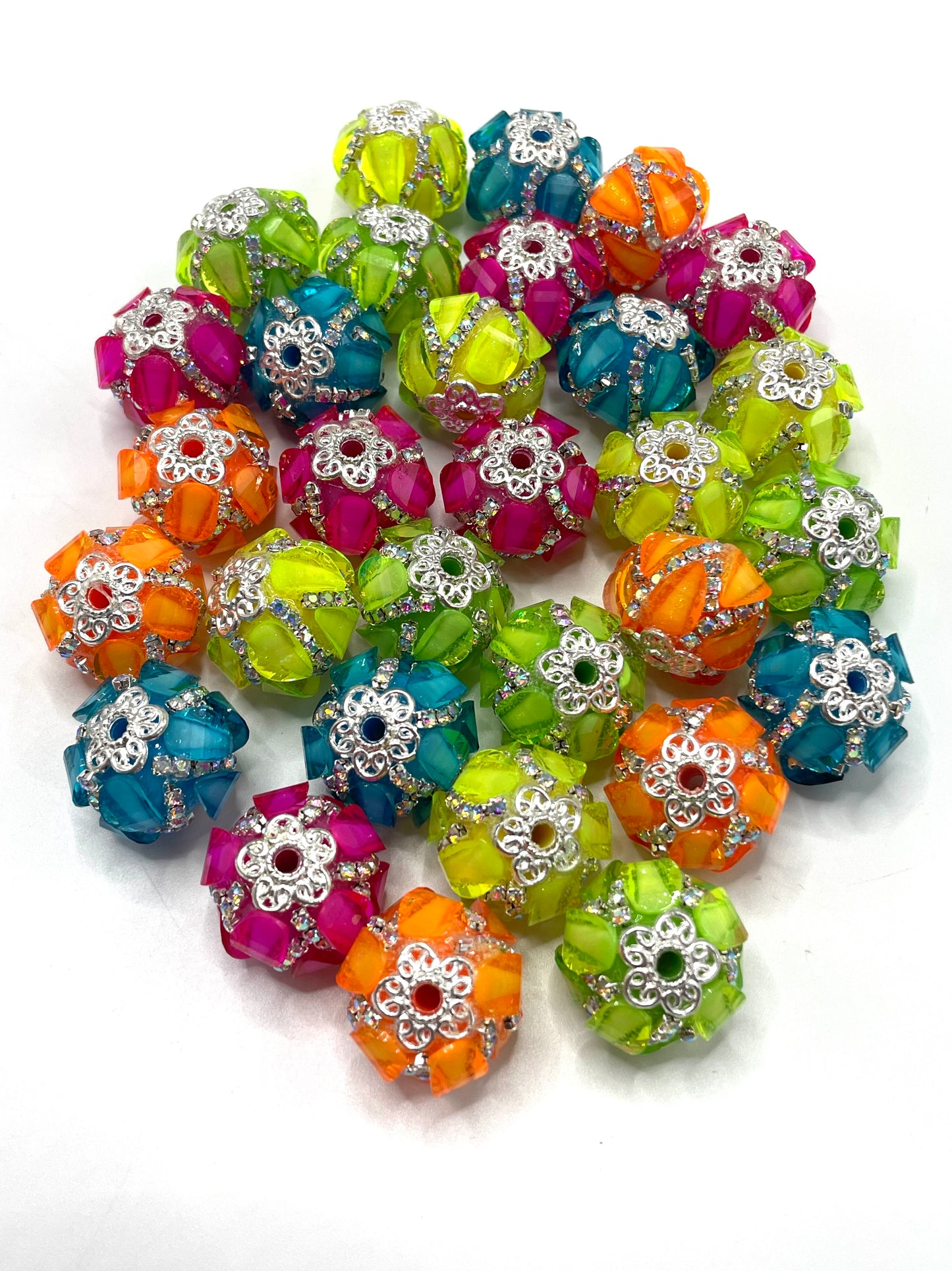 Pumpkin beads Acrylic heart-shaped piece Chain Metal gasket Fancy Beads Neon color scheme  18mm Random Mix