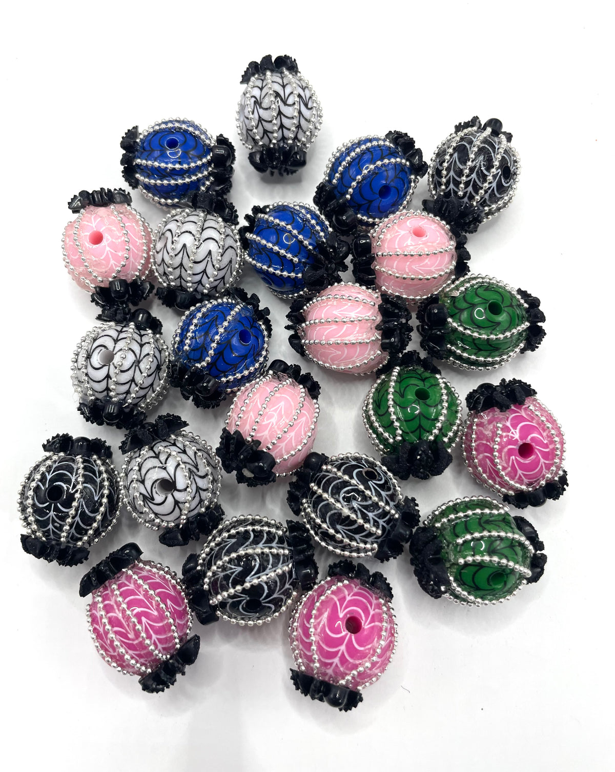 Spider Spider web beads Halloween Series Metal pearl chain beads 18mm Random Mix