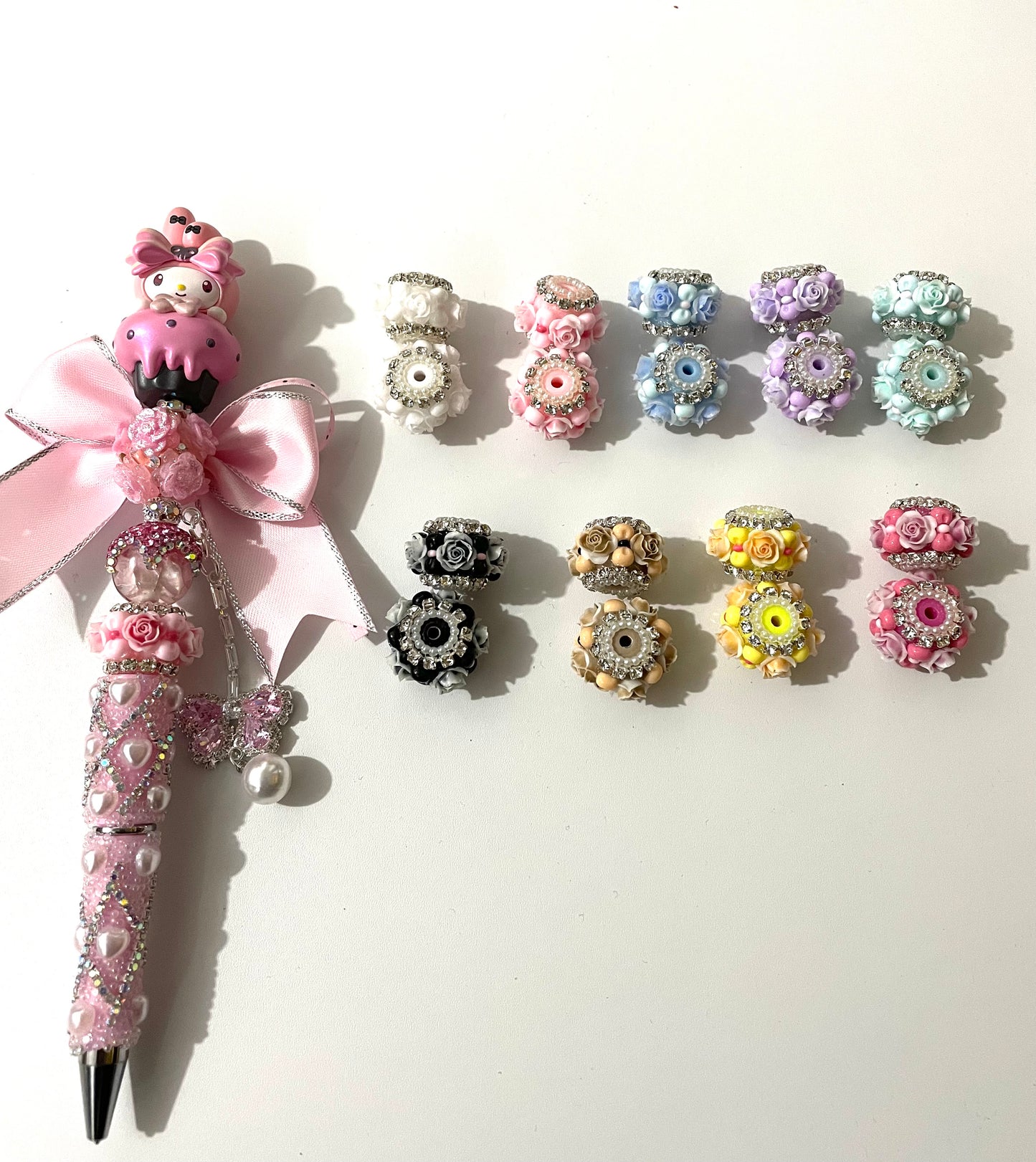 Beaded beadable fancy rose flower bead ornaments with rhinestone chain and pearl .colored,random mix