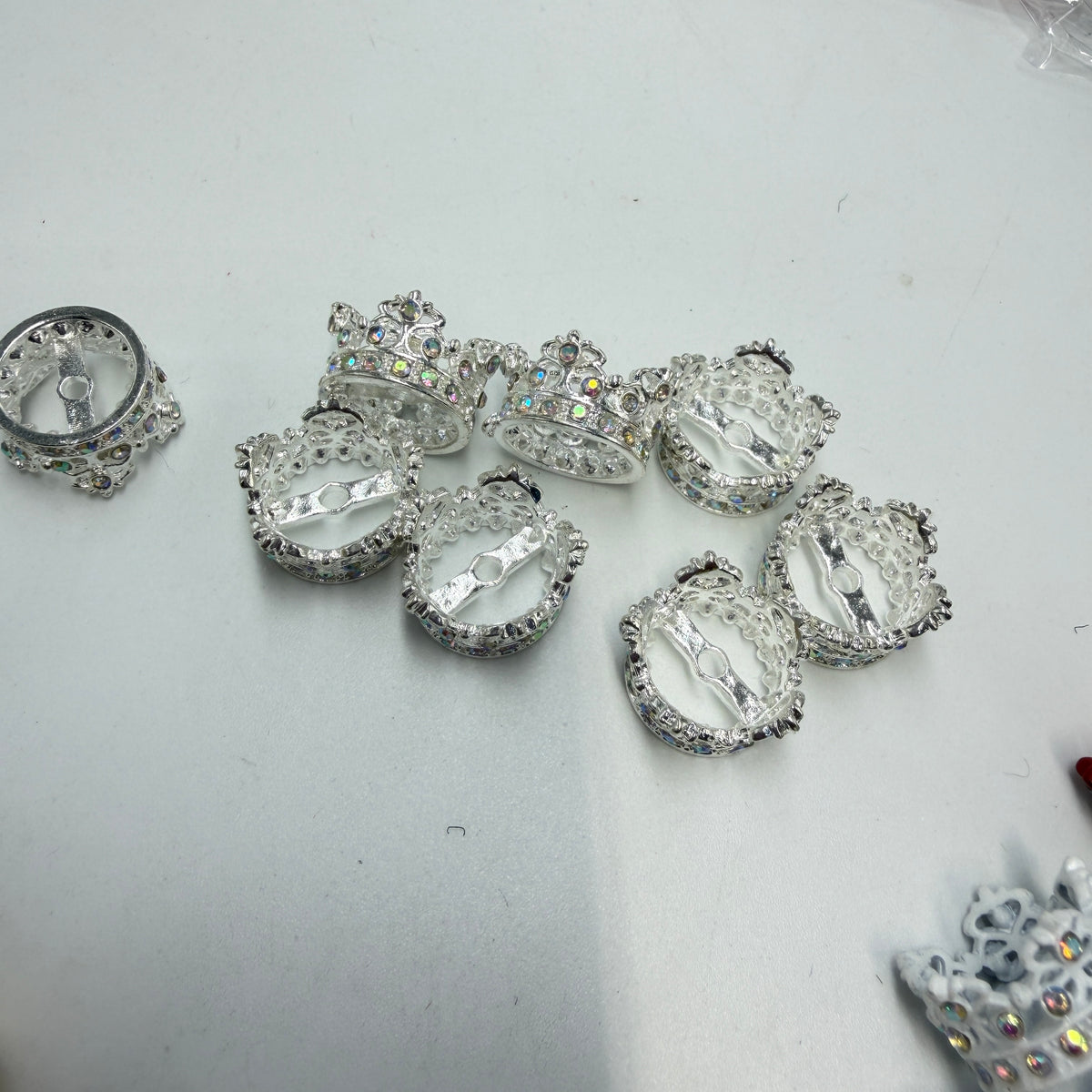 Crown space with rhinestone crown bead cap