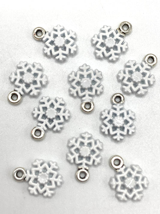 Alloy pendant Pearl white Metal snowflake jewelry Pendant jewelry 10mm