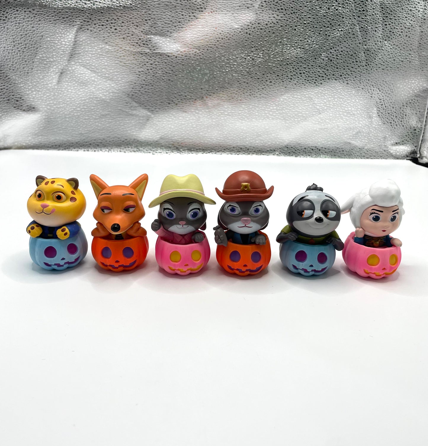 Pen Toppers Halloween Series Zootopia Cute cartoon Anime Ornament Scale figure