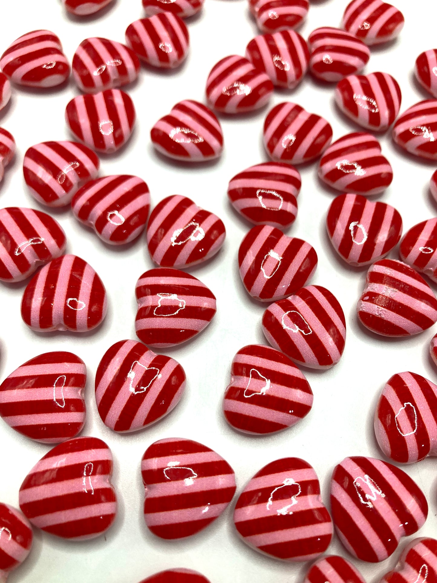 Acrylic Striped heart Valentine's Day color scheme Pink striped heart-shaped beaded necklace 12mm