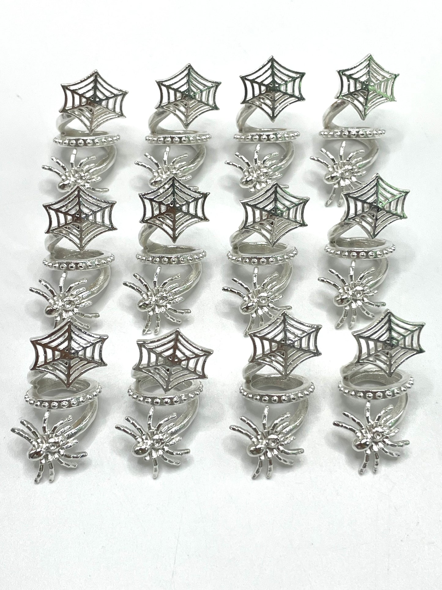 Spacers Metal alloy Spider webs and spiders Gold and silver Random Mix 16mm