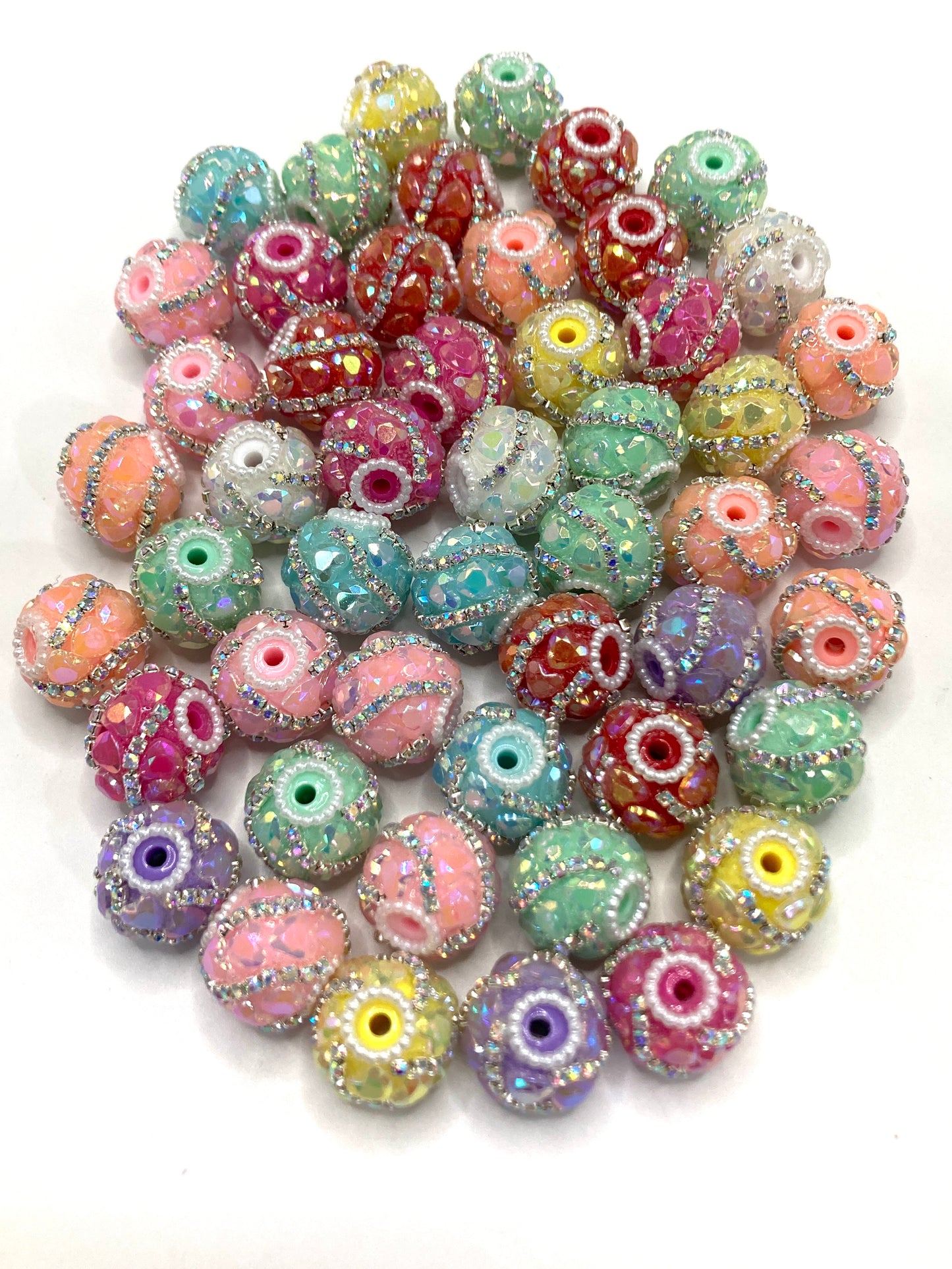 Fancy Beads Acrylic UV Heart Silver chain and pearl hoop Beads 18mm