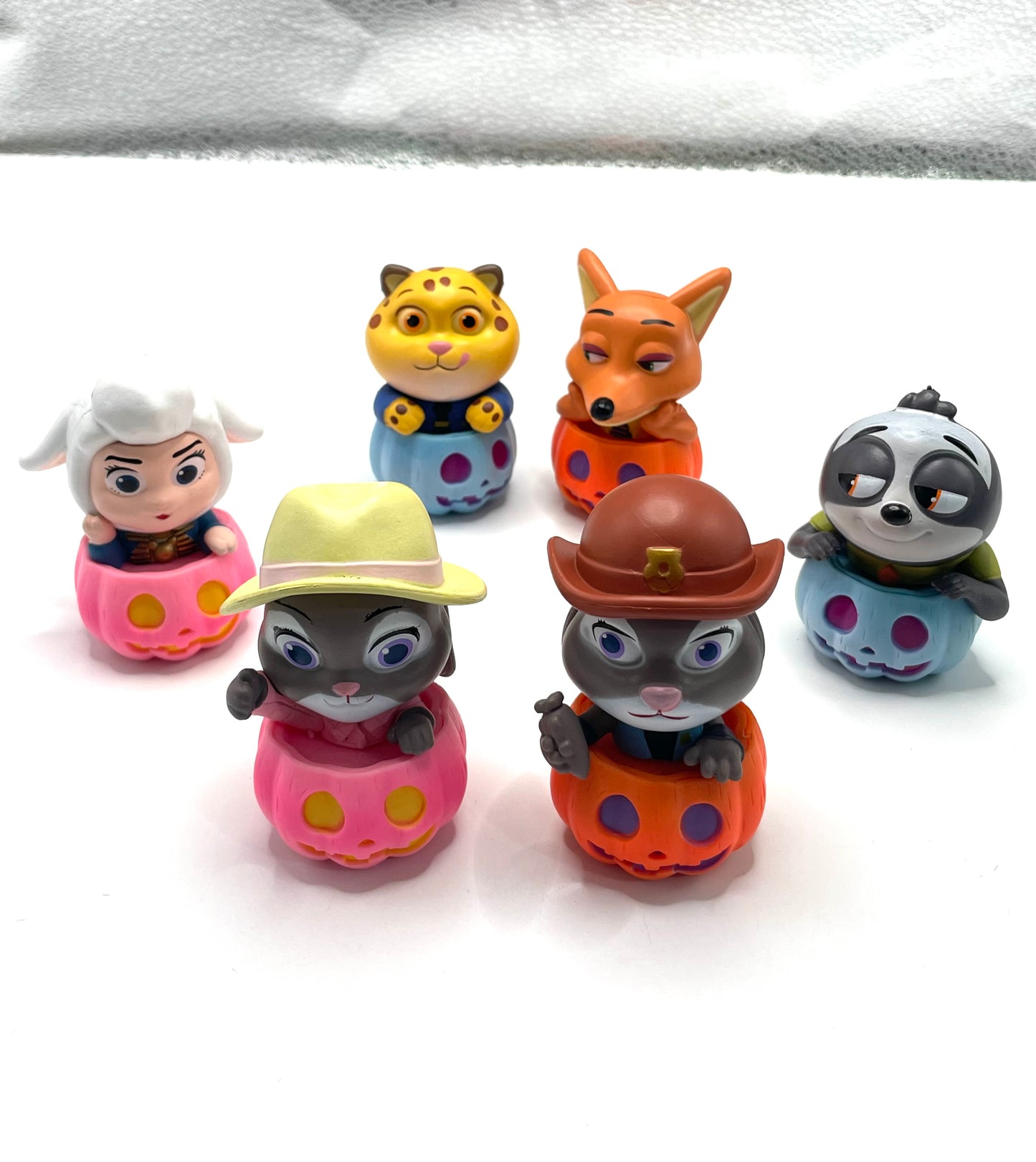 Pen Toppers Halloween Series Zootopia Cute cartoon Anime Ornament Scale figure