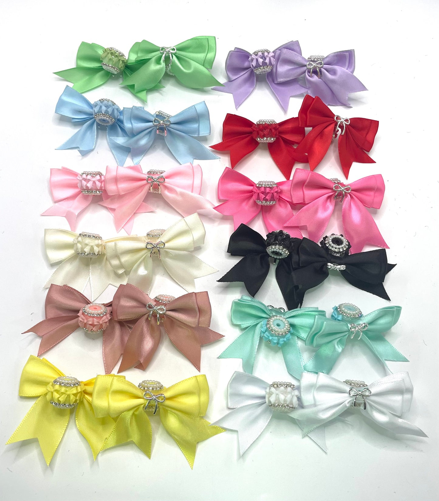 Fancy Beads Metal alloy bow Beaded beadable textile bow Silk with rhinestones Bows made of ribbons Wire netted bow tie Random Mix