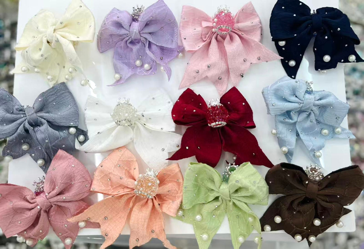 textile fabrica bow with crown bead fancy bead craft with crown ornament with bow knot ornament with pearl and sugar stone, pearl delicate handcraft ,randon mix color