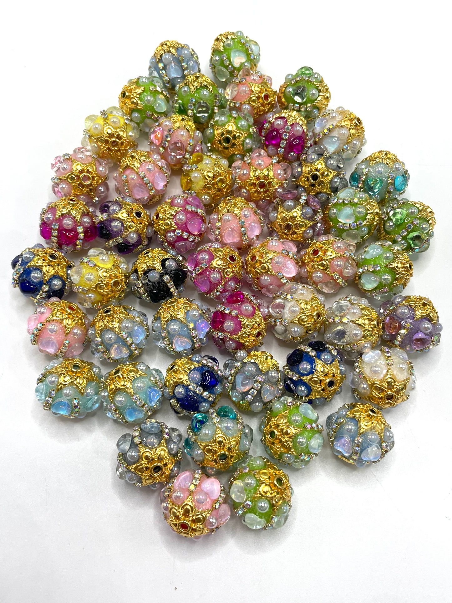 Fancy Beads Acrylic metal washer with heart beads Medieval-style beads Random Mix