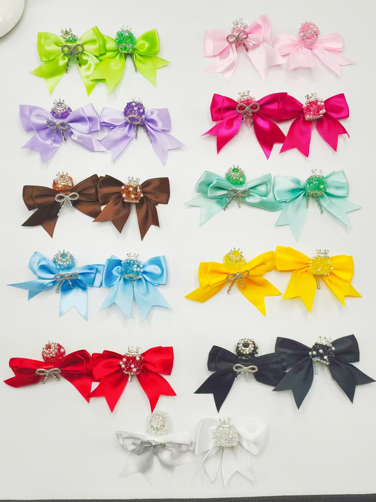 Beaded beadable textile bow Fancy Beads Sugar beads Crown Metal bow Random Mix